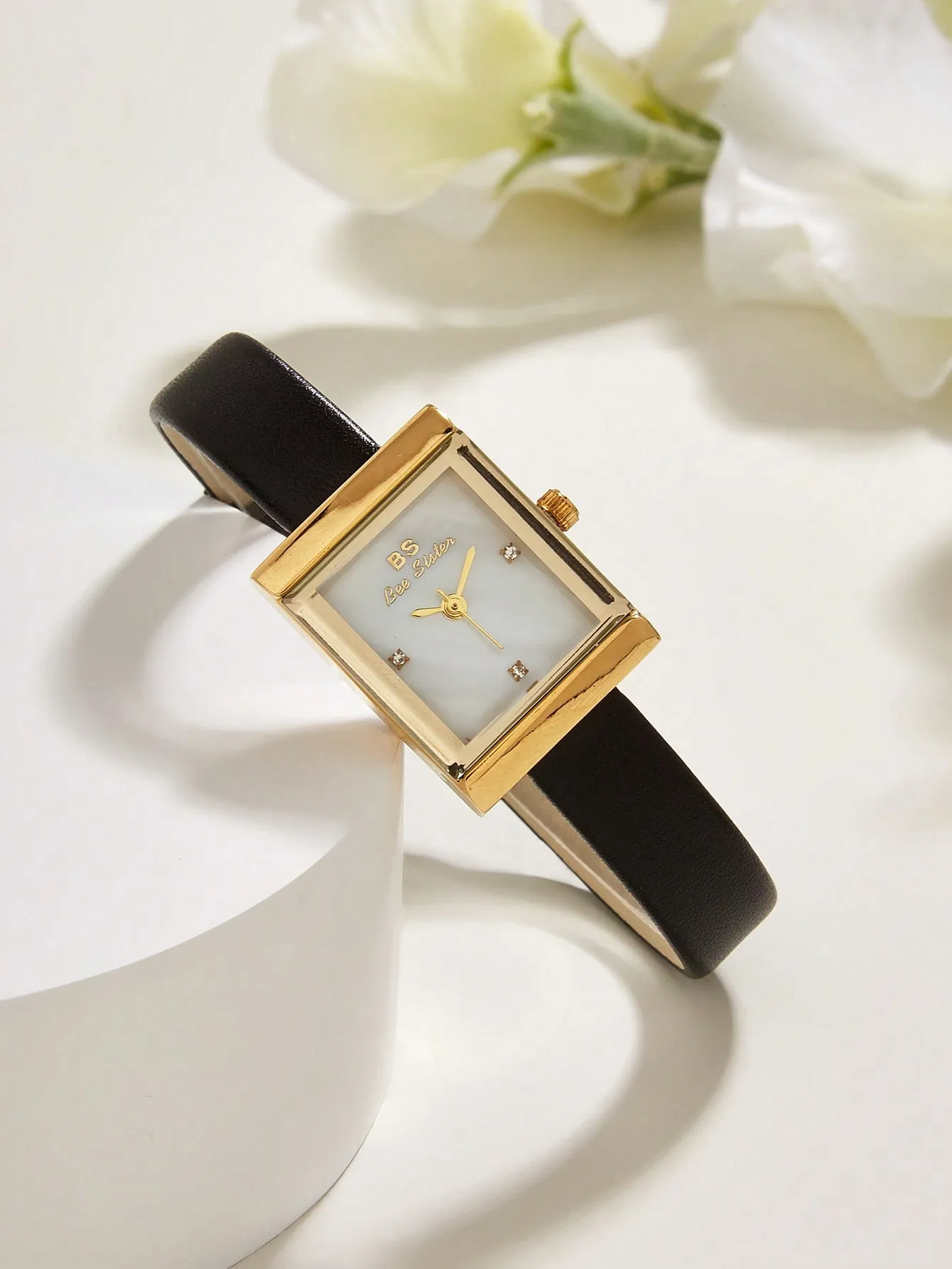 1pc Classic Simple Leisure Shell Surface Quartz Wristwatch