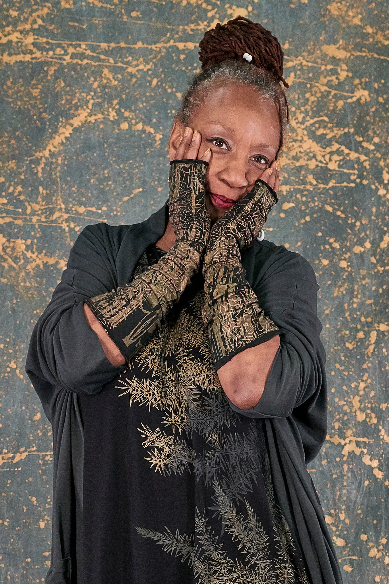 8115-Long Fingerless Gloves-Black-P