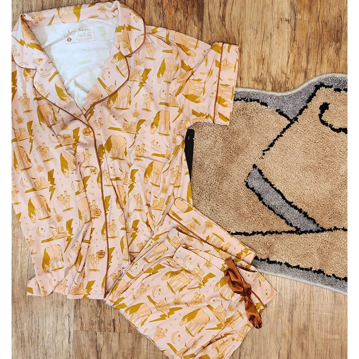 Allie Falcon - Pajama Set