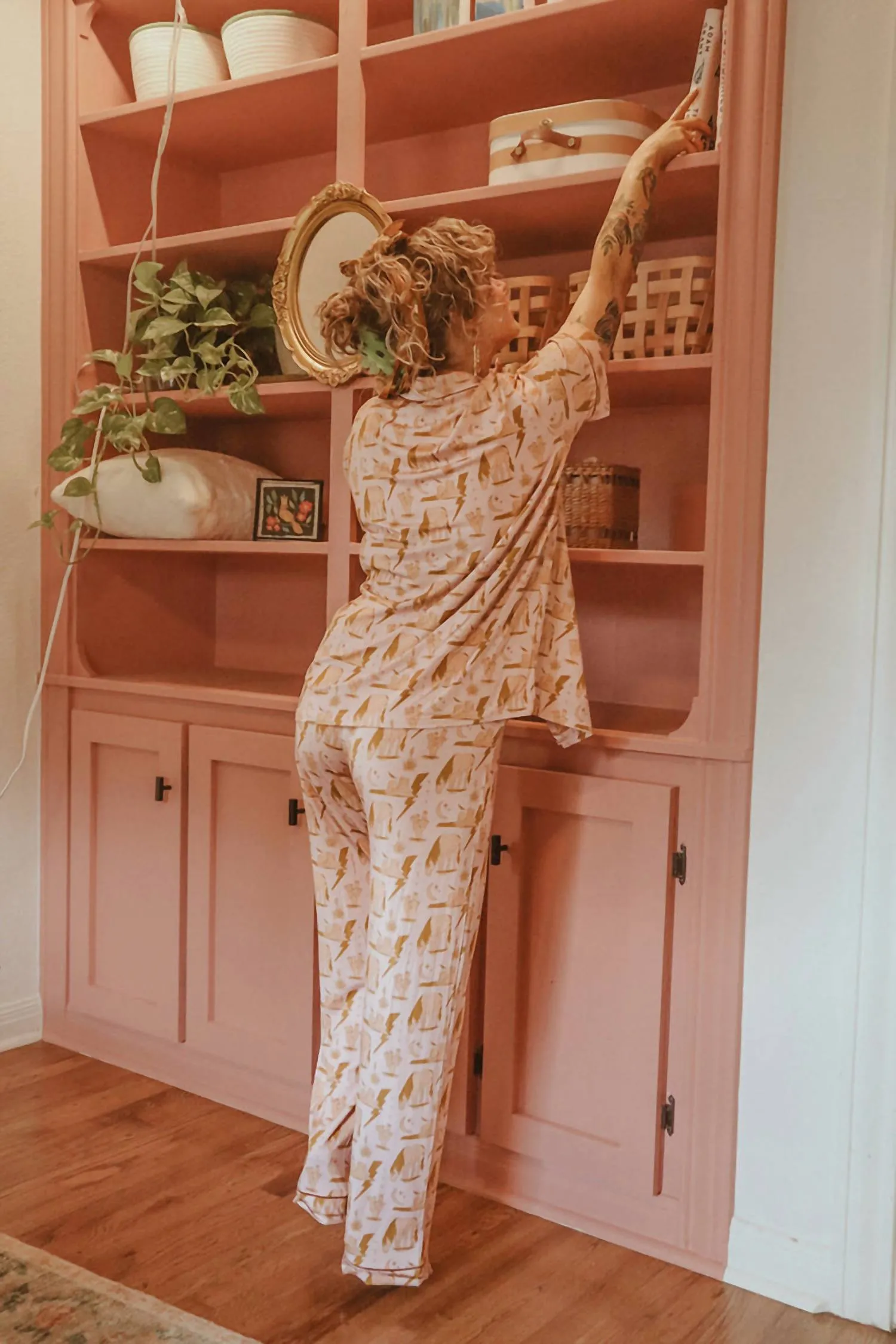 Allie Falcon - Pajama Set