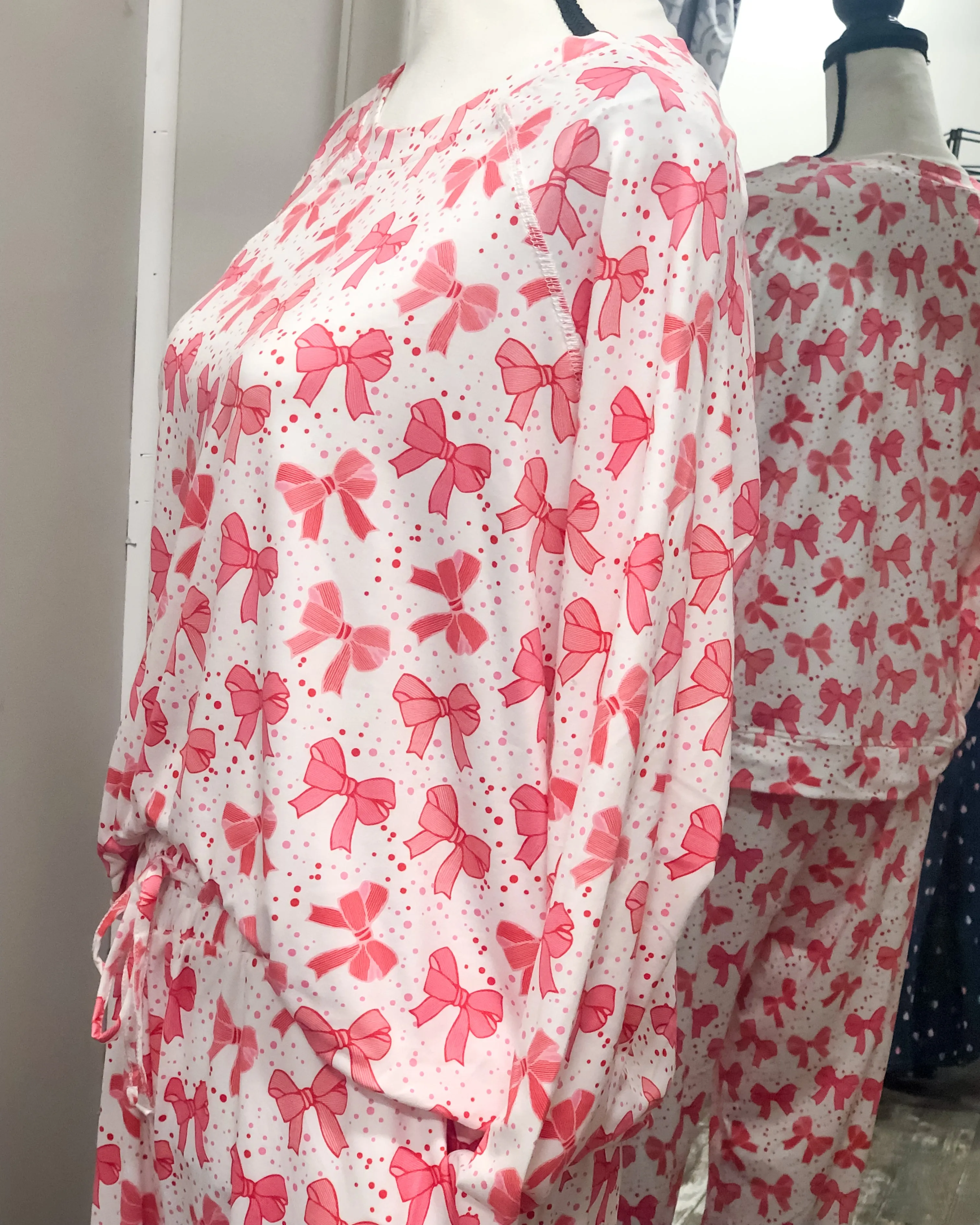 Annie Lounge Set - Red Bows