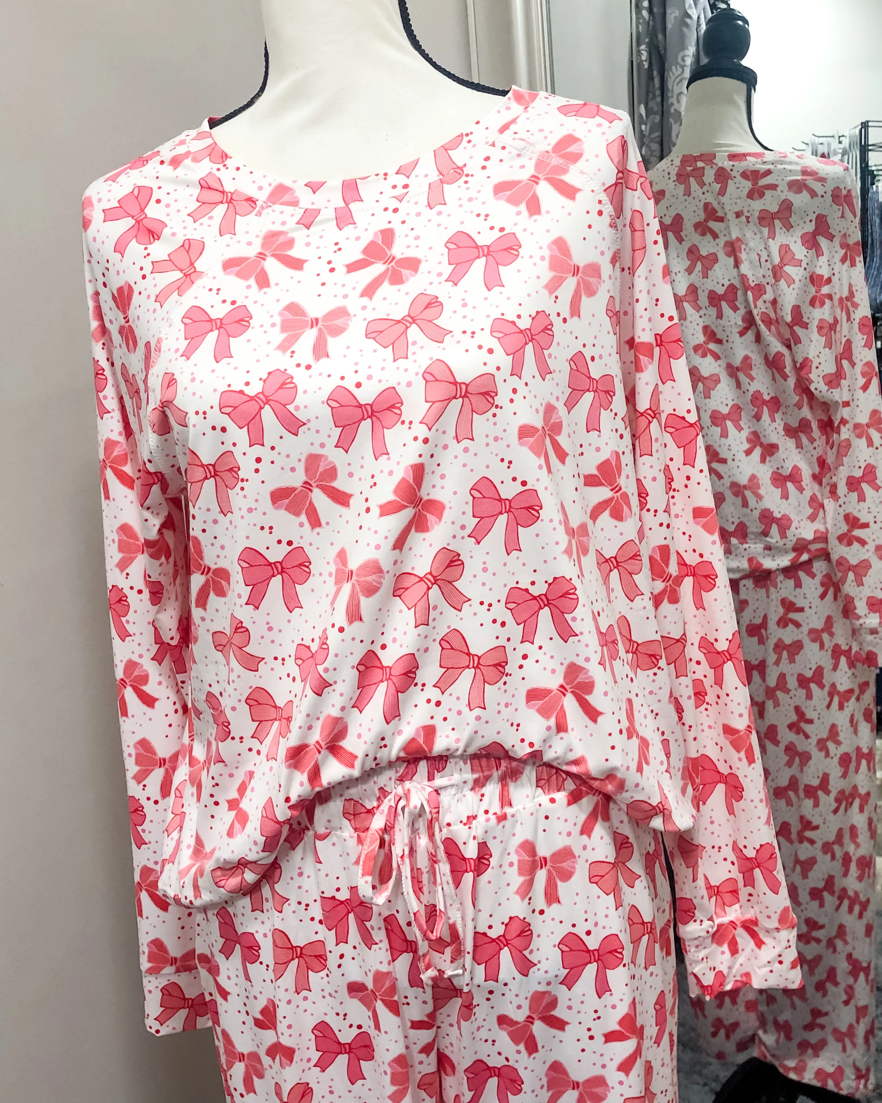 Annie Lounge Set - Red Bows