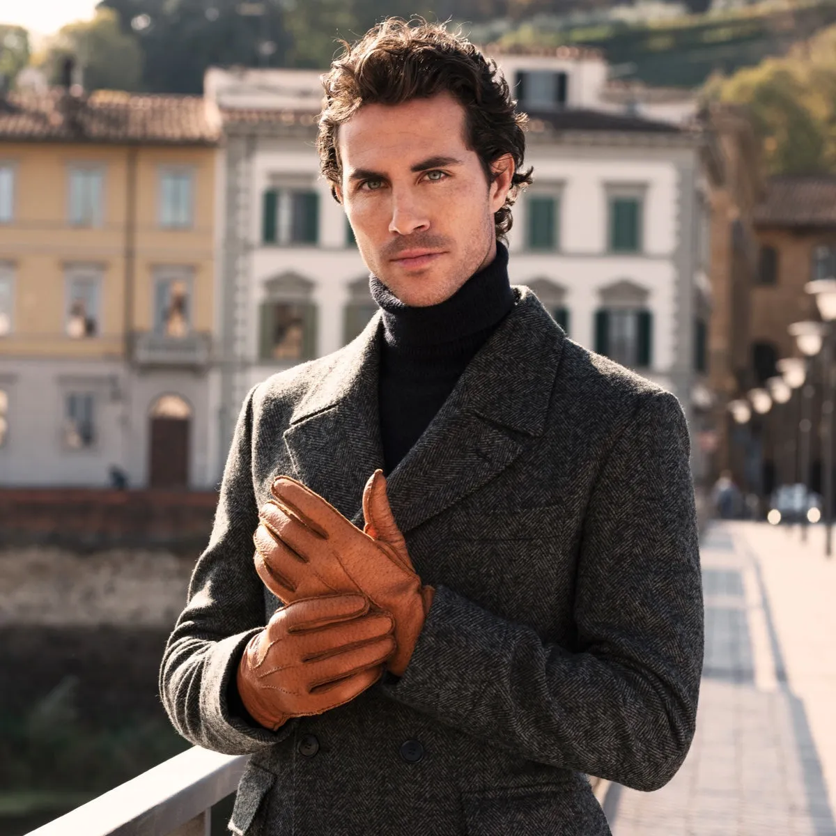 Antonio (brown) - Italian peccary leather gloves with cashmere lining