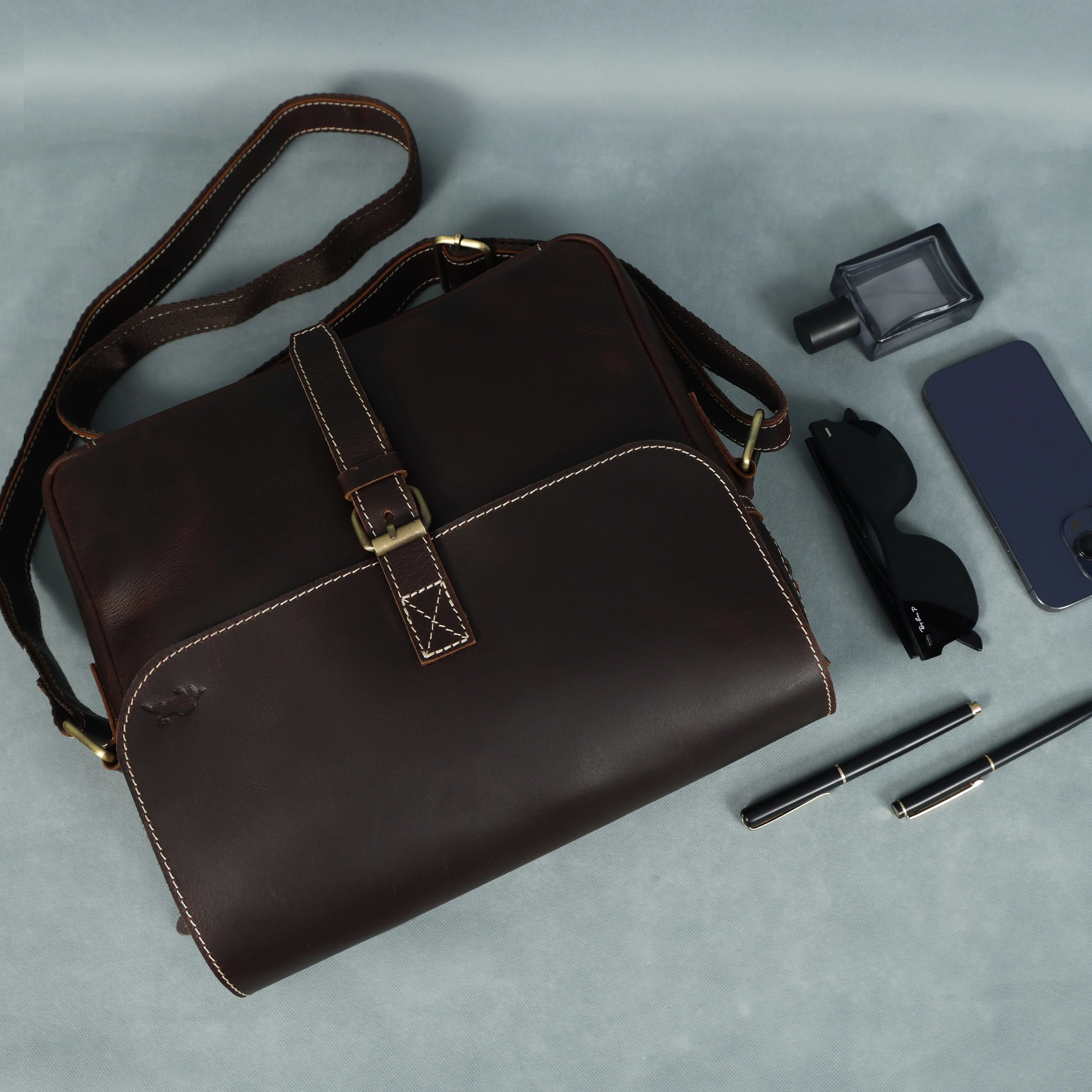 Archer Handmade Leather Messenger Bag