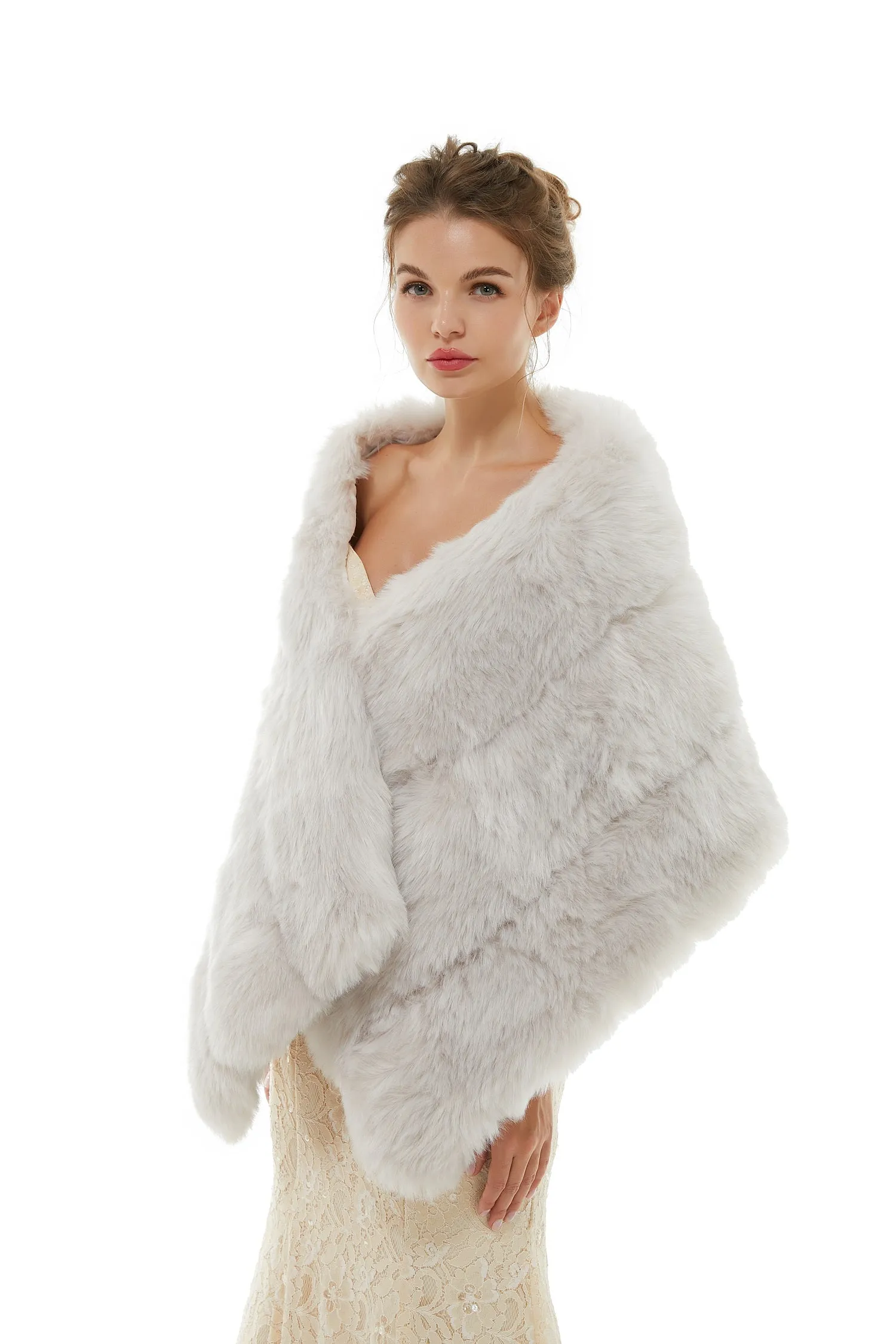 Berey - Winter Faux Fur Wedding Wrap