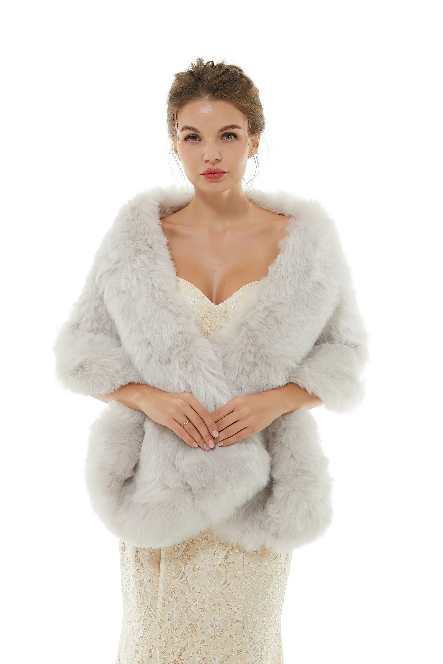 Berey - Winter Faux Fur Wedding Wrap