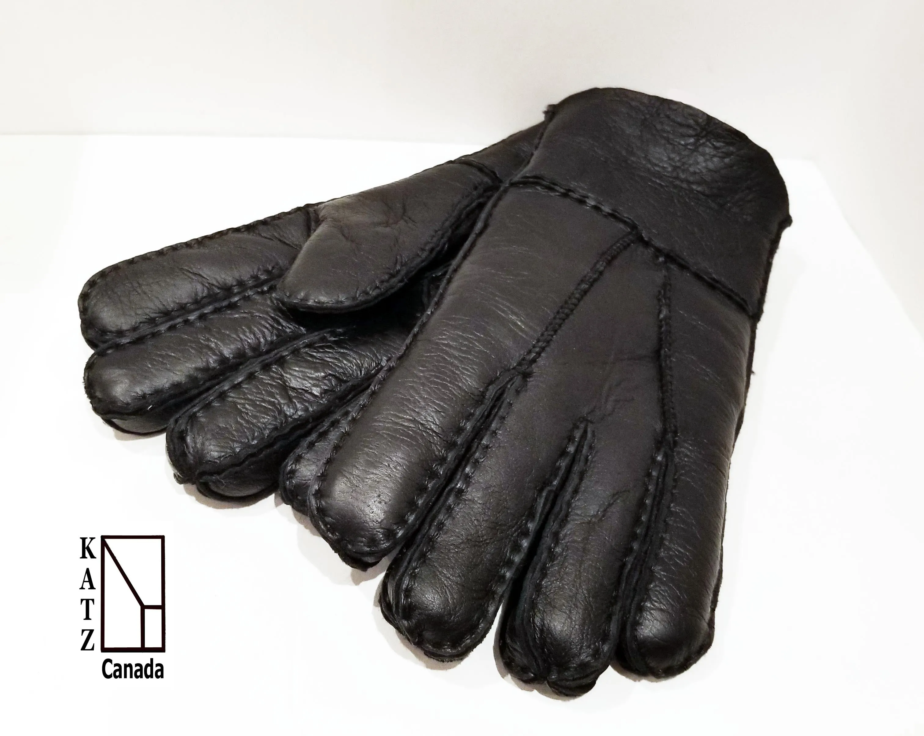 Black Sheepskin Gloves