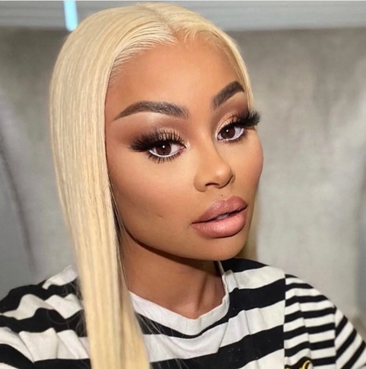 Blonde 613 Wholesale Lace Front UNITS
