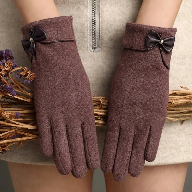 Bowtique Touchscreen Gloves