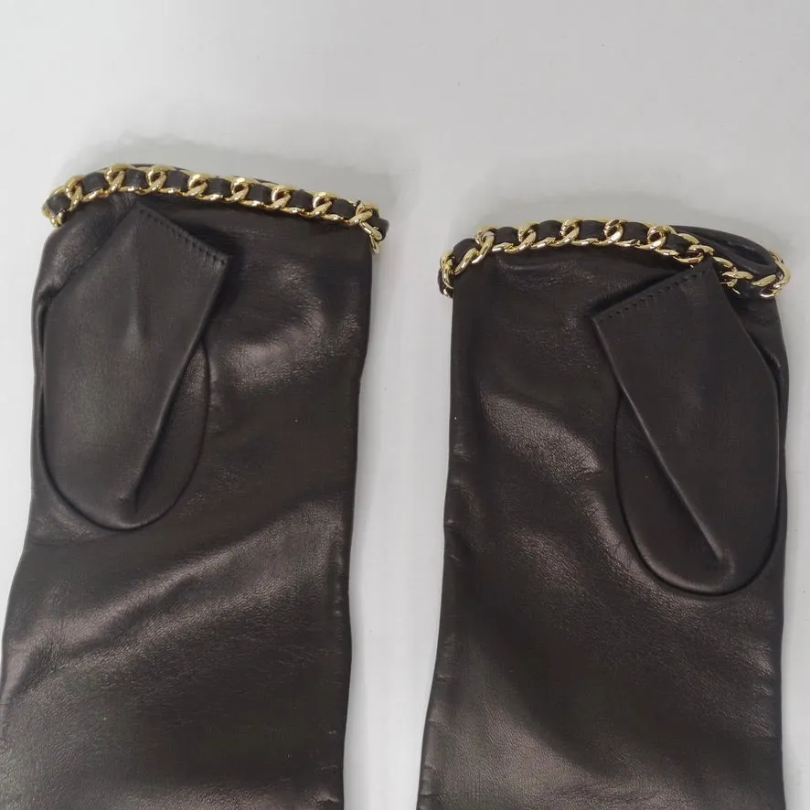 Brand New Chanel FW2020 Interlocking C Logo Leather Fingerless Gloves
