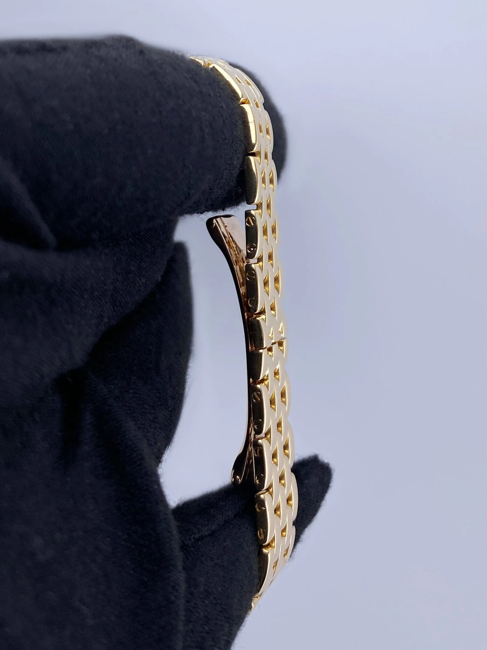 Cartier Panthere Mini WF3163B9 Diamond 18K Yellow Gold Ladies Watch