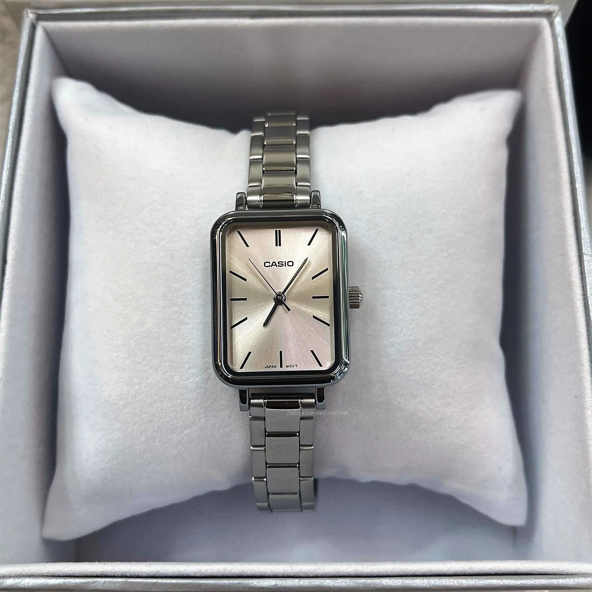 Casio Standard Women's Watch LTP-V009D-4E Square Type Silver Plated Stainless Steel Strap