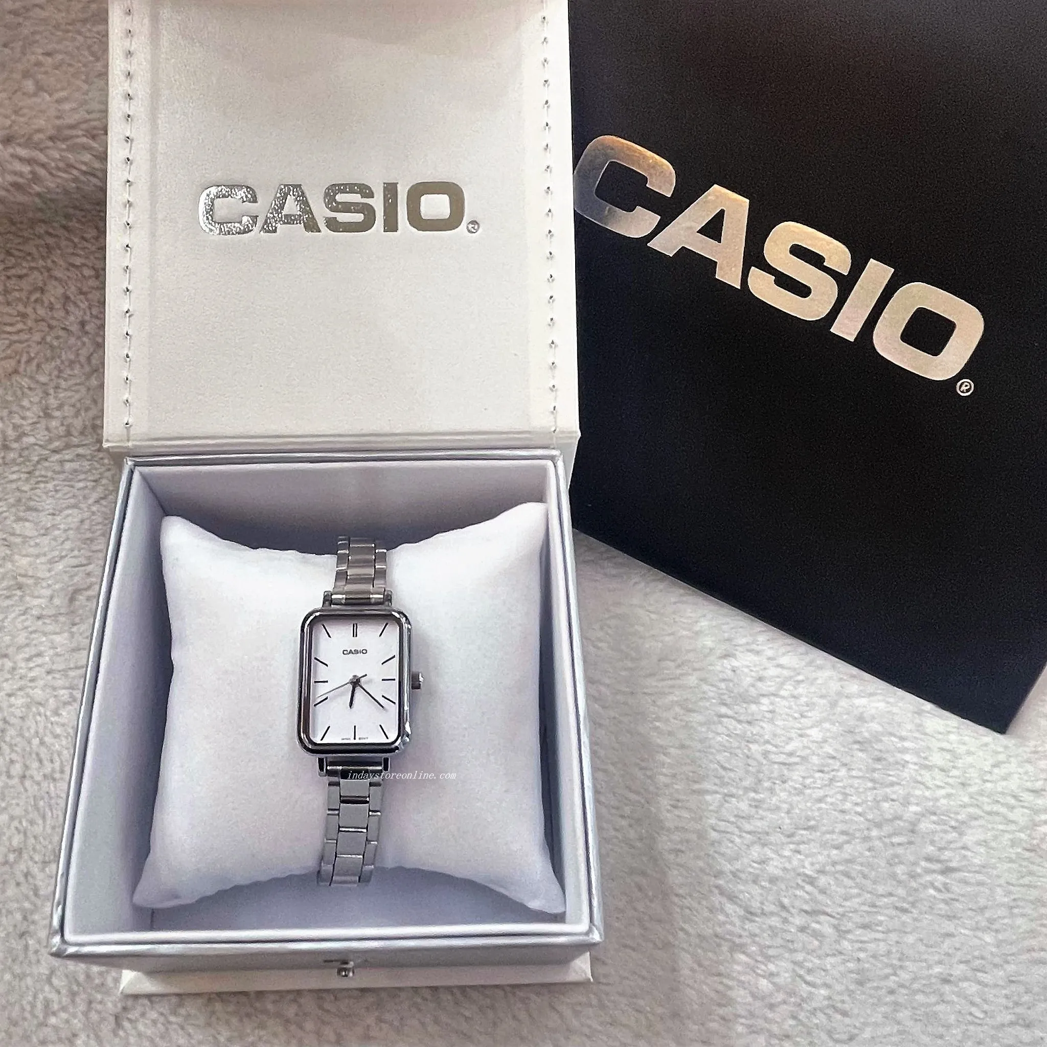 Casio Standard Women's Watch LTP-V009D-7E Square Type Silver Plated Stainless Steel Strap