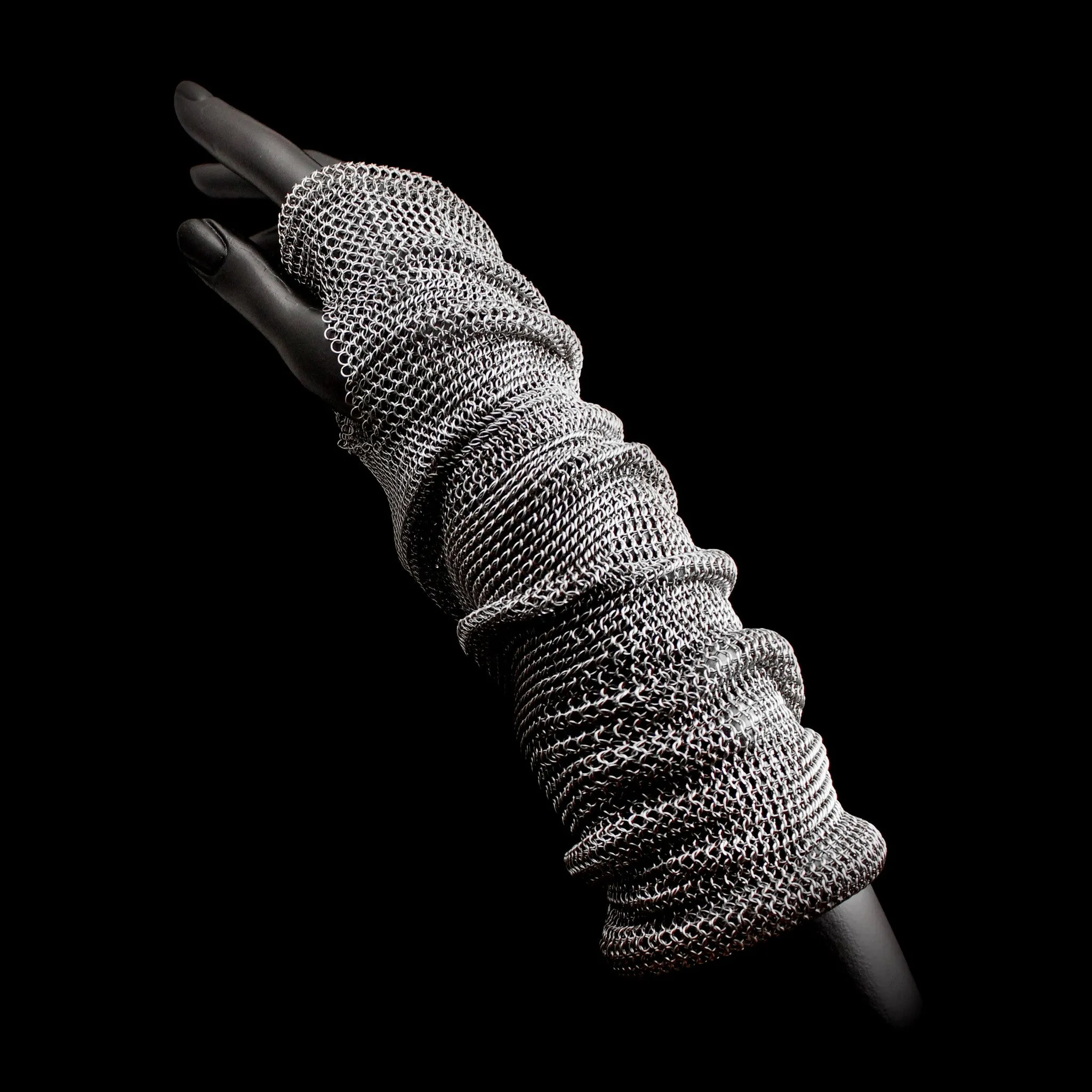 Chainmail Slouch Fingerless Glove