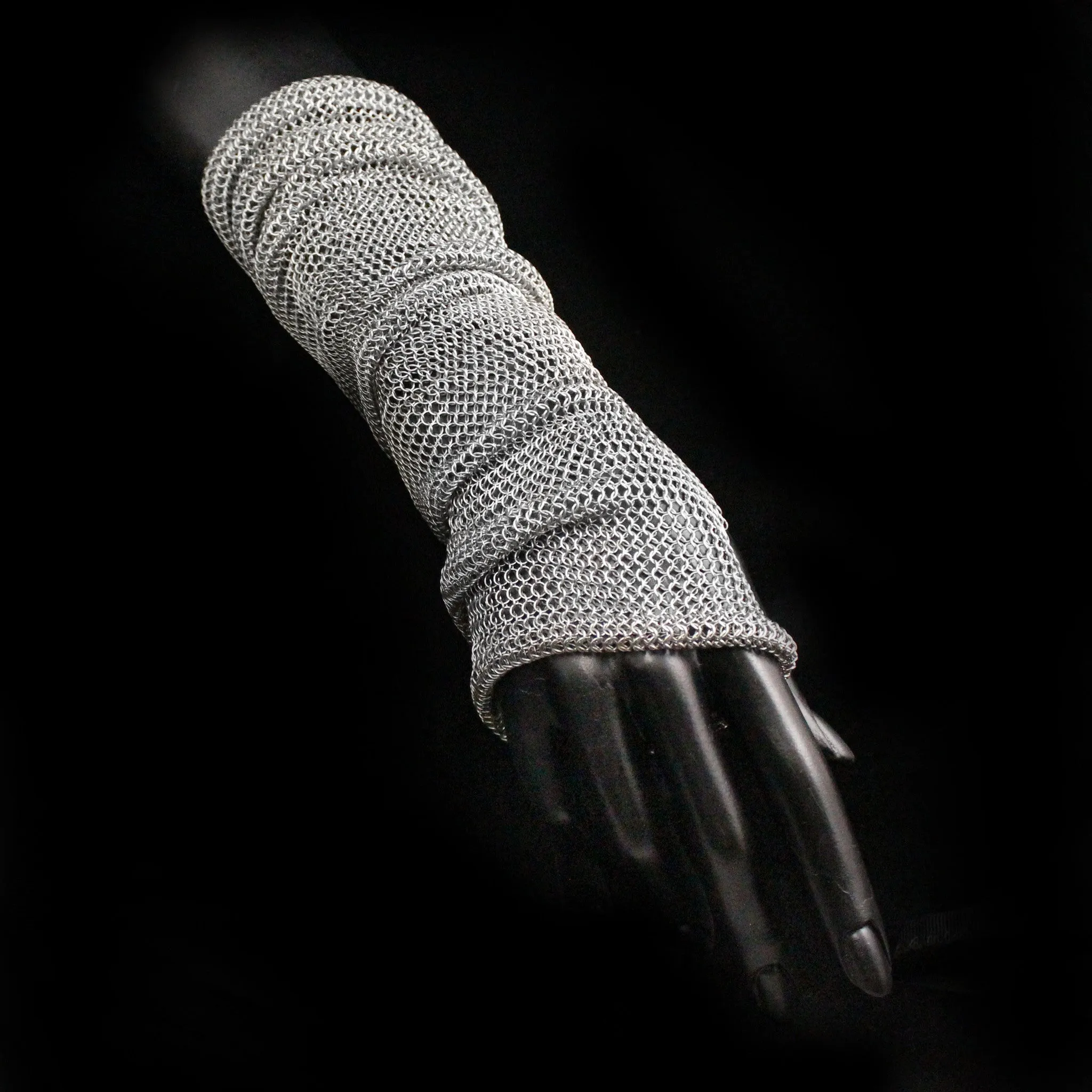 Chainmail Slouch Fingerless Glove