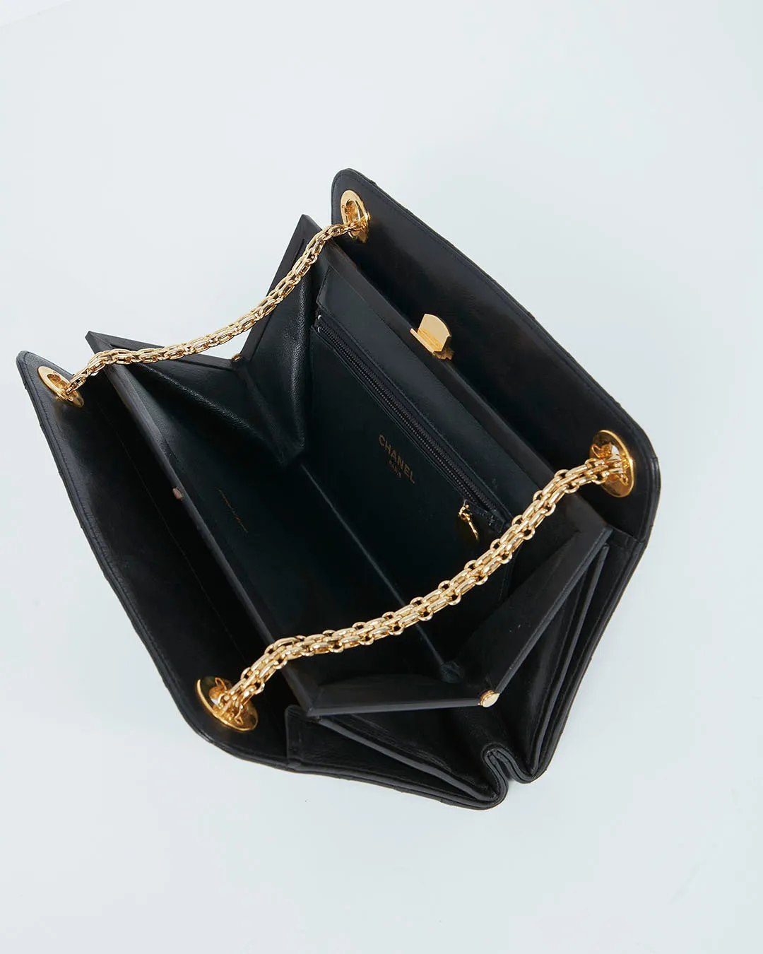 Chanel Vintage Black Lambskin CC Chain Shoulder Bag