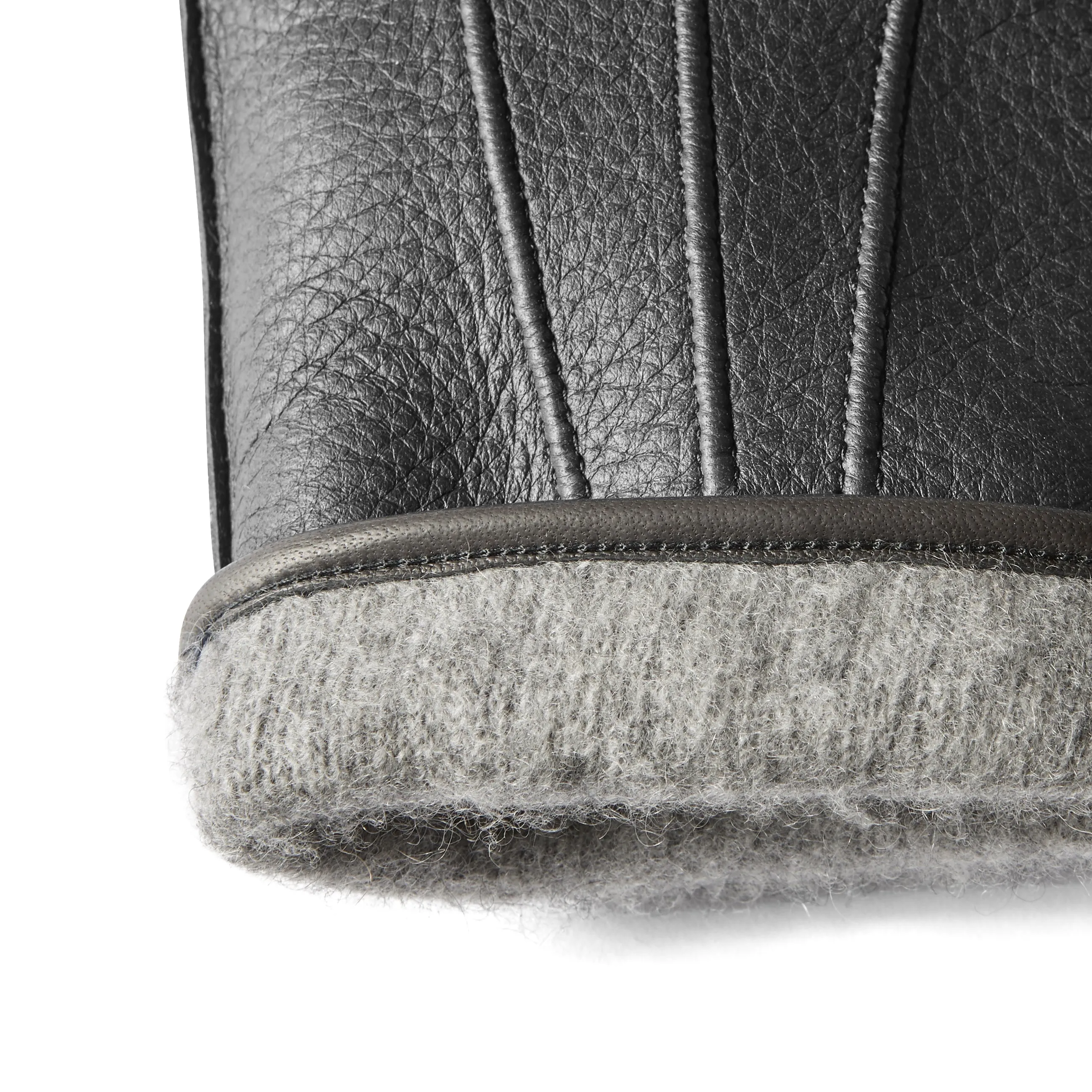 Deerskin Touchscreen Leather in Notte Black