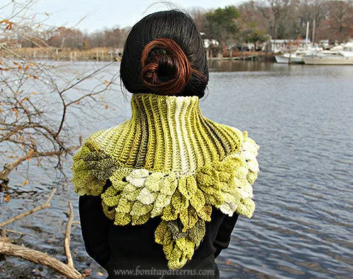 Duo Leafy Capelet & Fingerless Gloves