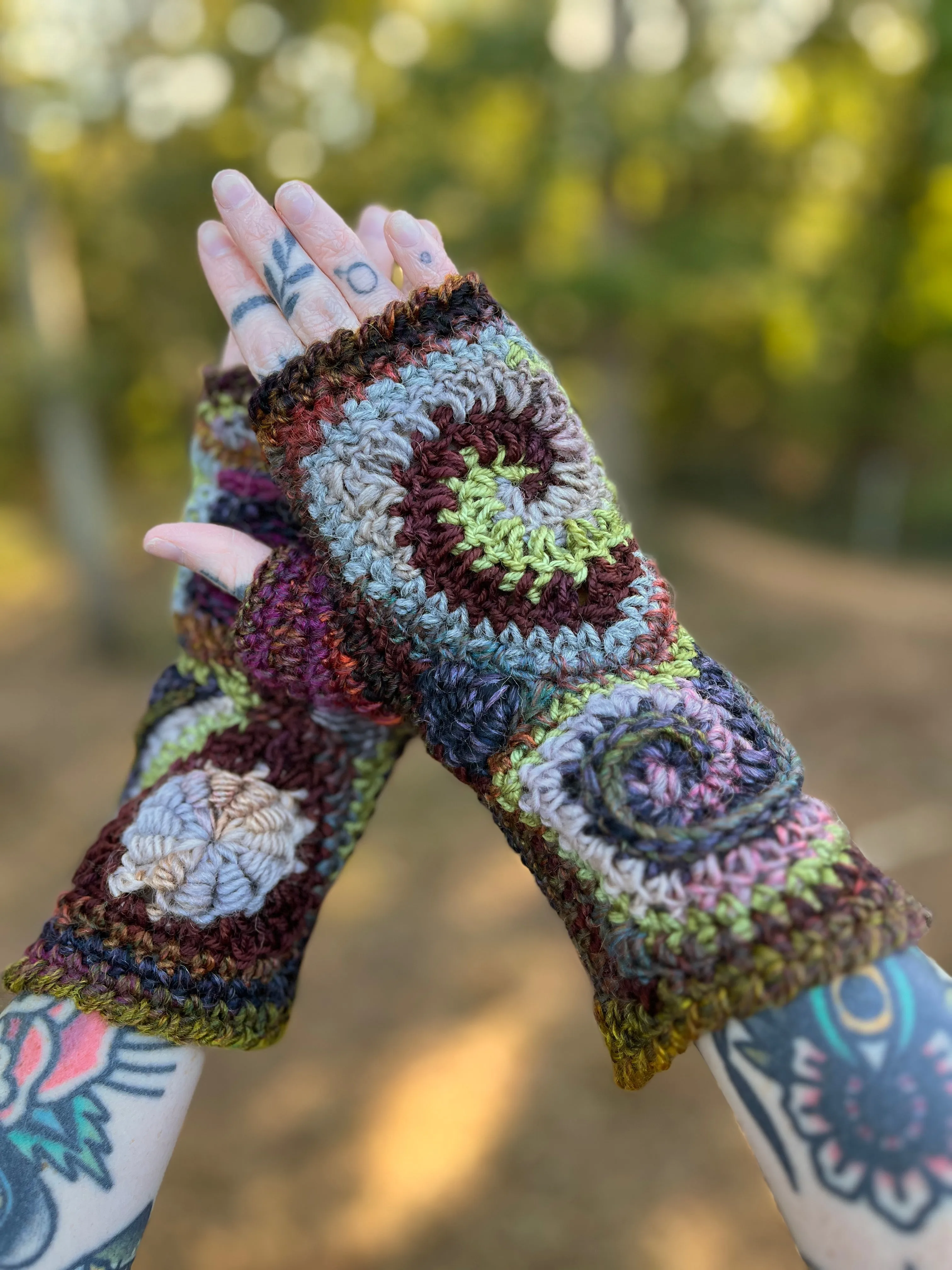 Earthy Freeform Crochet Gloves #1