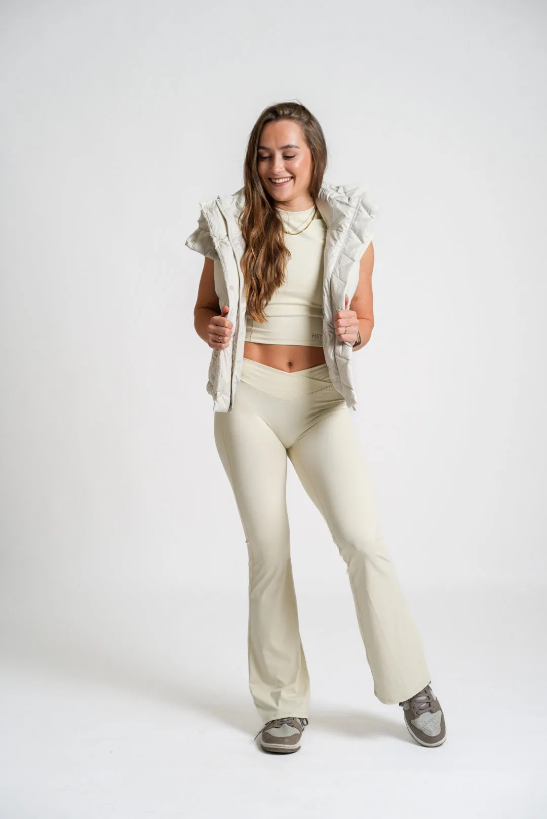 Evolve Crossover Flared Leggings
