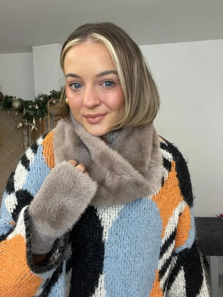 Faux Fur Gloves & Snood Set - Beige