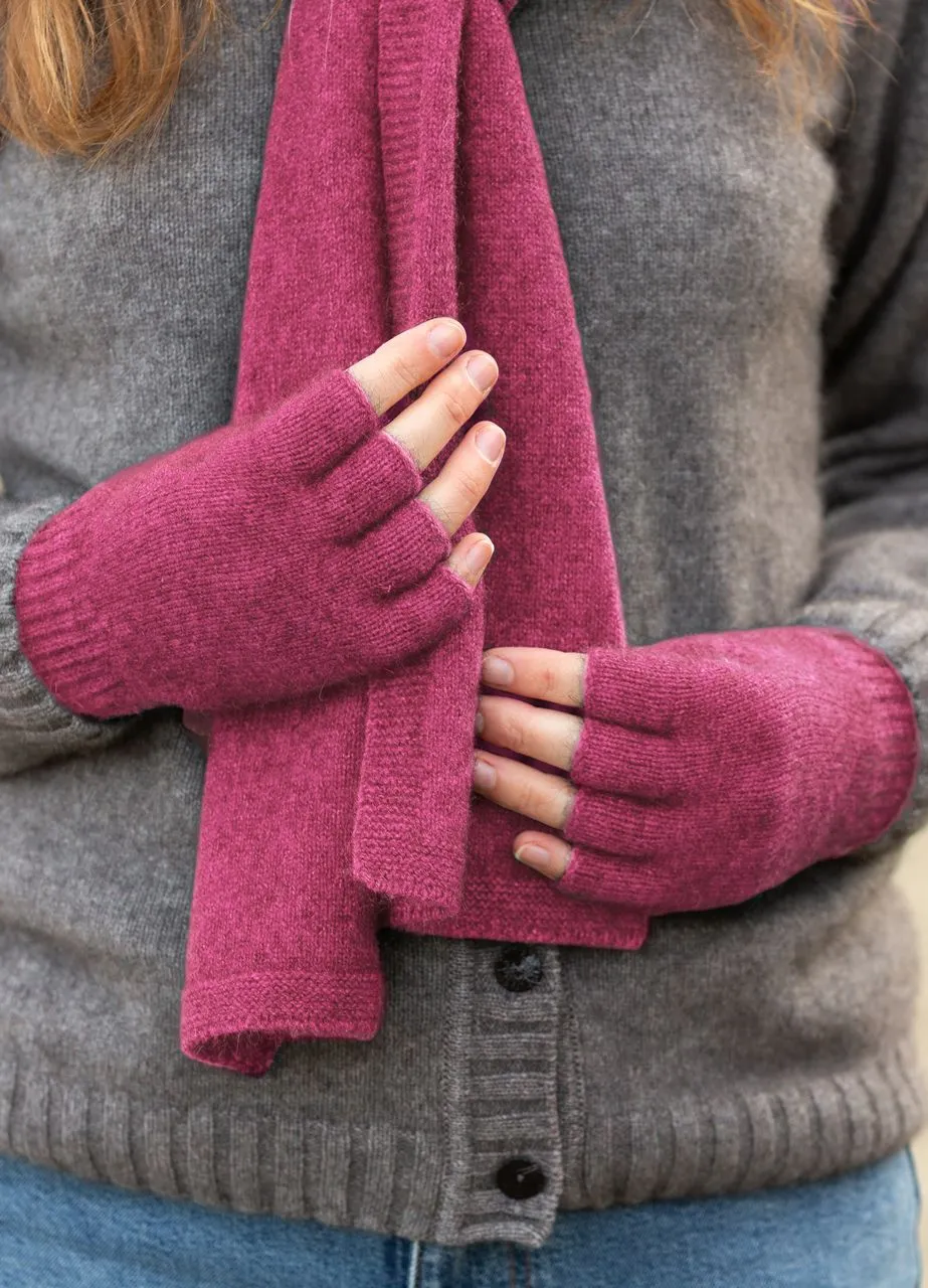 FINGERLESS GLOVES
