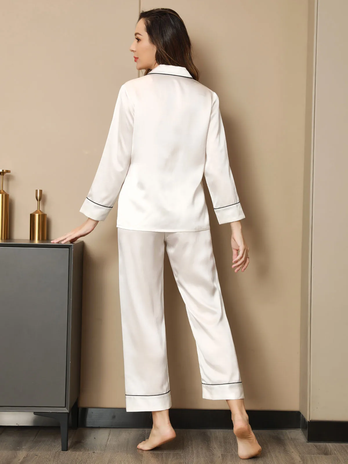 Floria - Luxurious Mulberry Finish Woman's Pajama Set