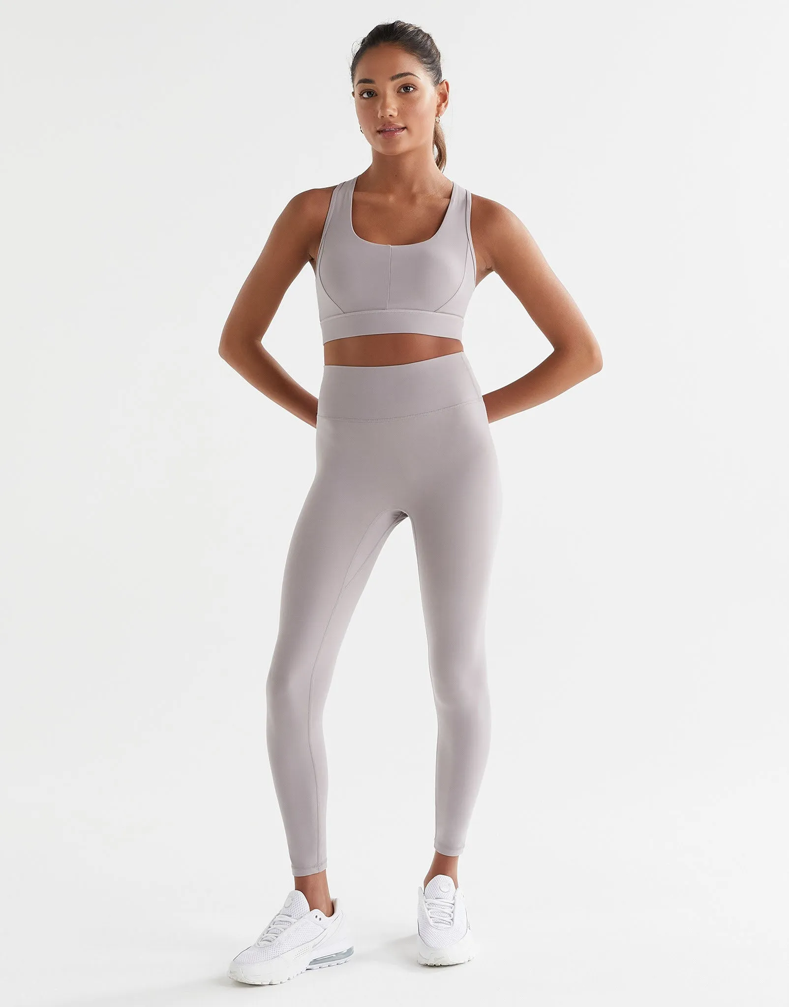 FRANKIE Cloud-Core Sports Bra - Lilac