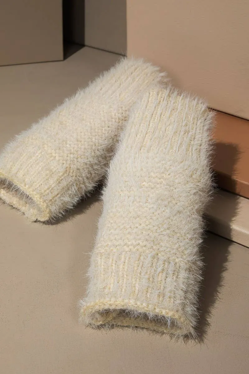 Garter Stitch Fingerless Gloves: Pink
