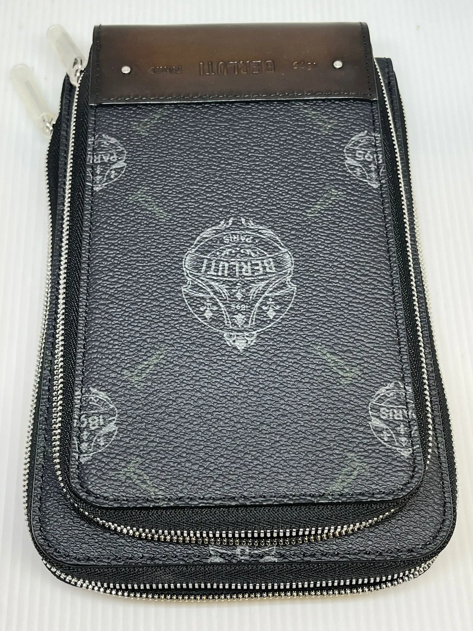 Globe-Trotter Mini Messenger Bag