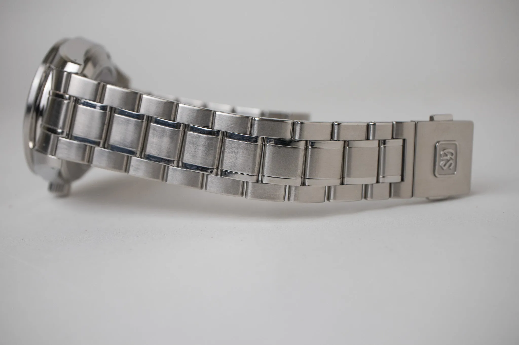 Grand Seiko GMT SBGE011