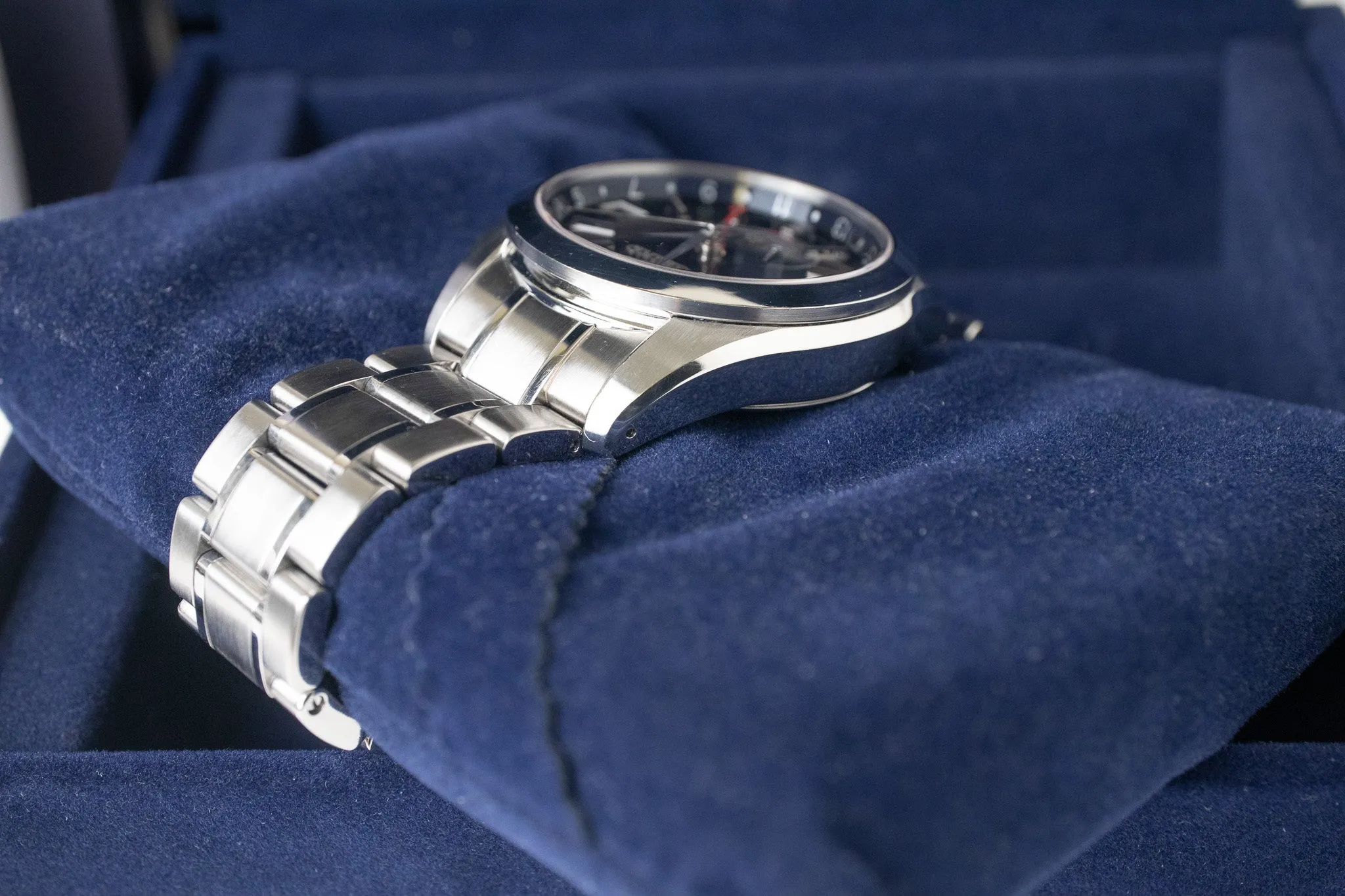 Grand Seiko GMT SBGE011