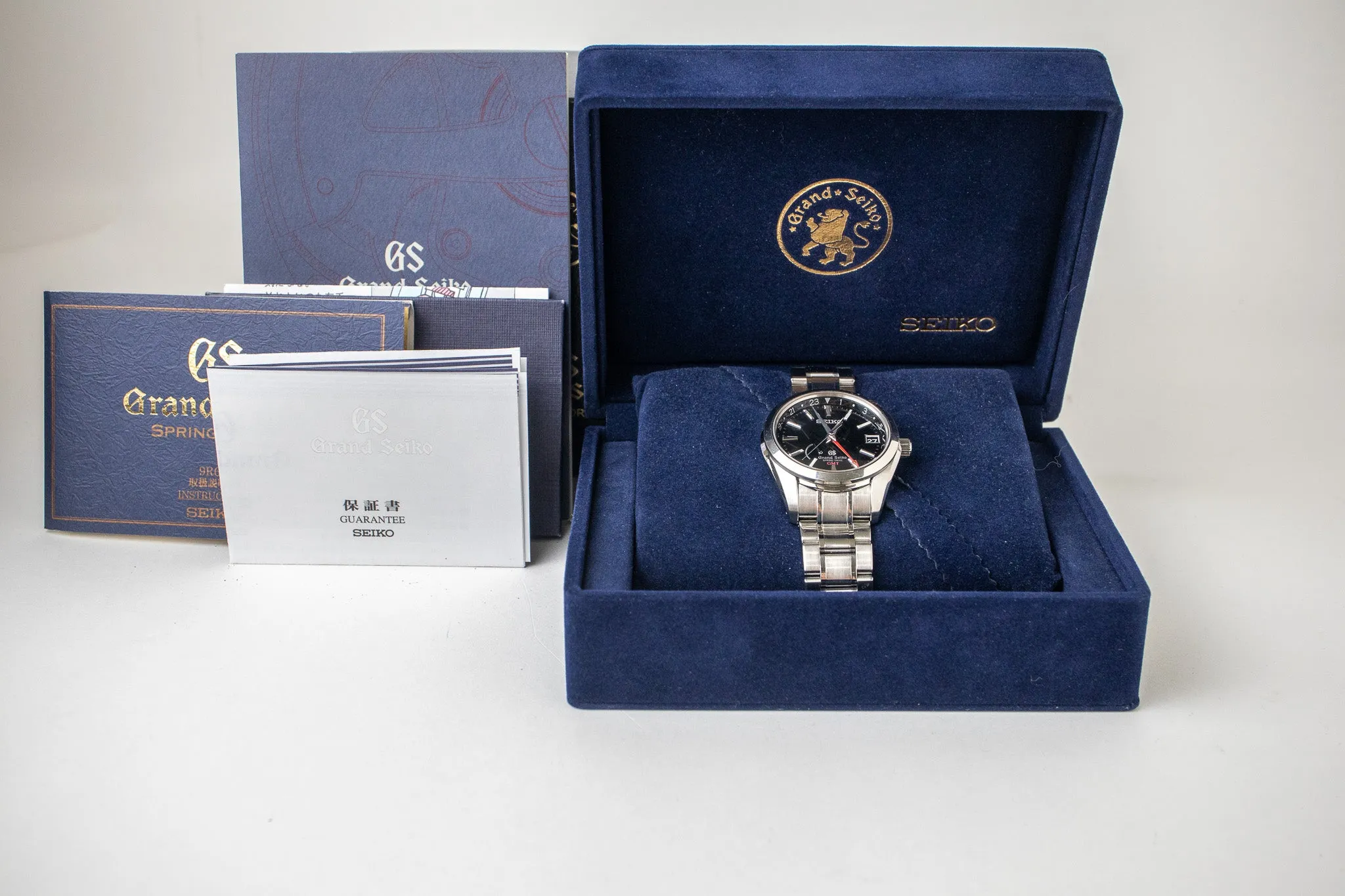 Grand Seiko GMT SBGE011