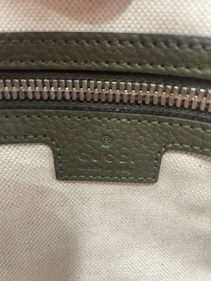 Gucci Olive Leather Jumbo GG Messenger Unisex Purse