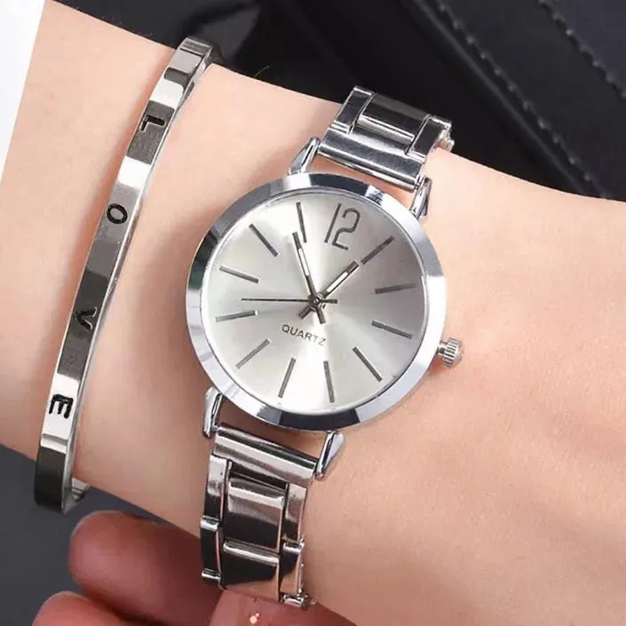 Hailey | Fashionable set with simple dial