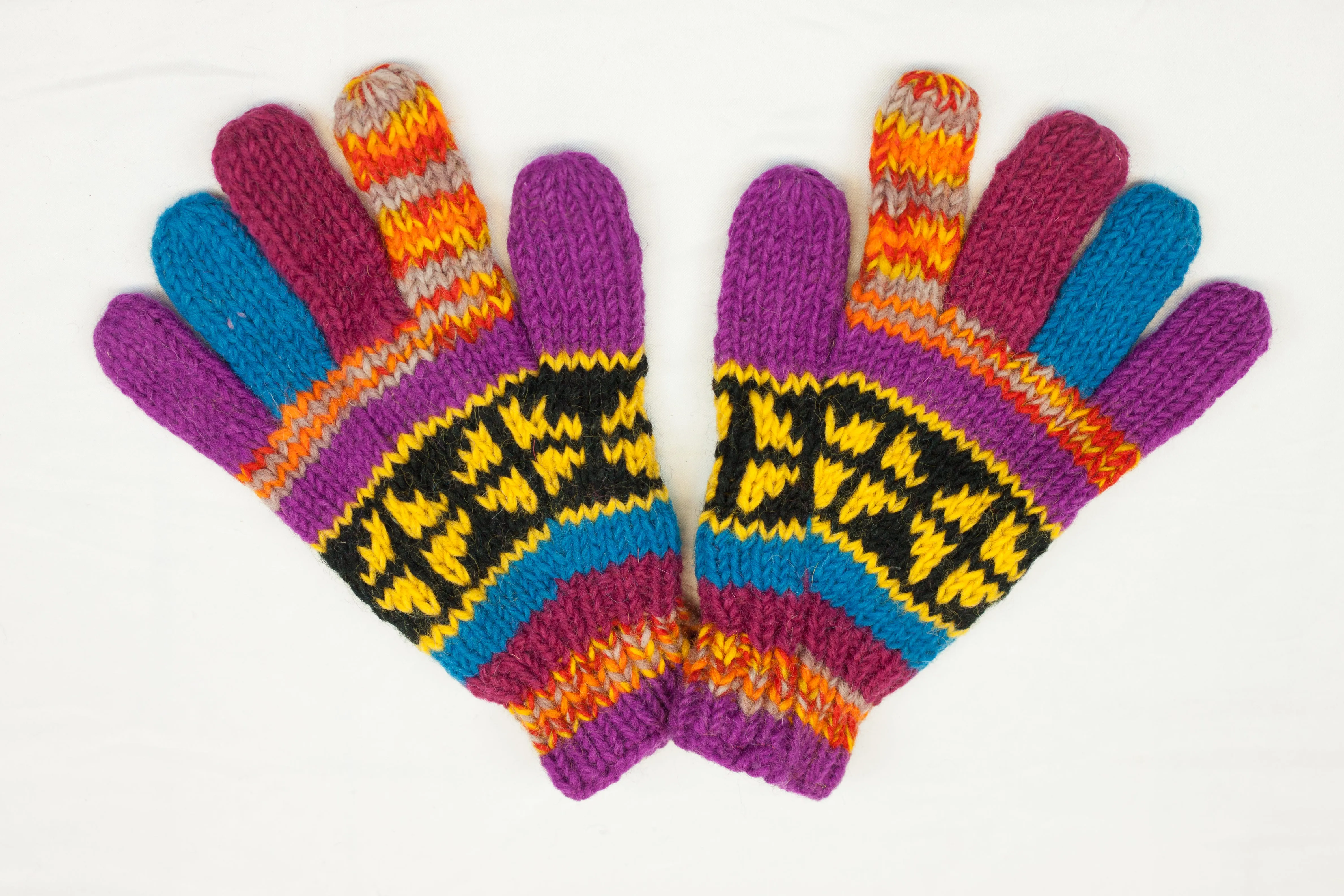 Hand knitted woolen gloves with soft inner fleece liner - unisex