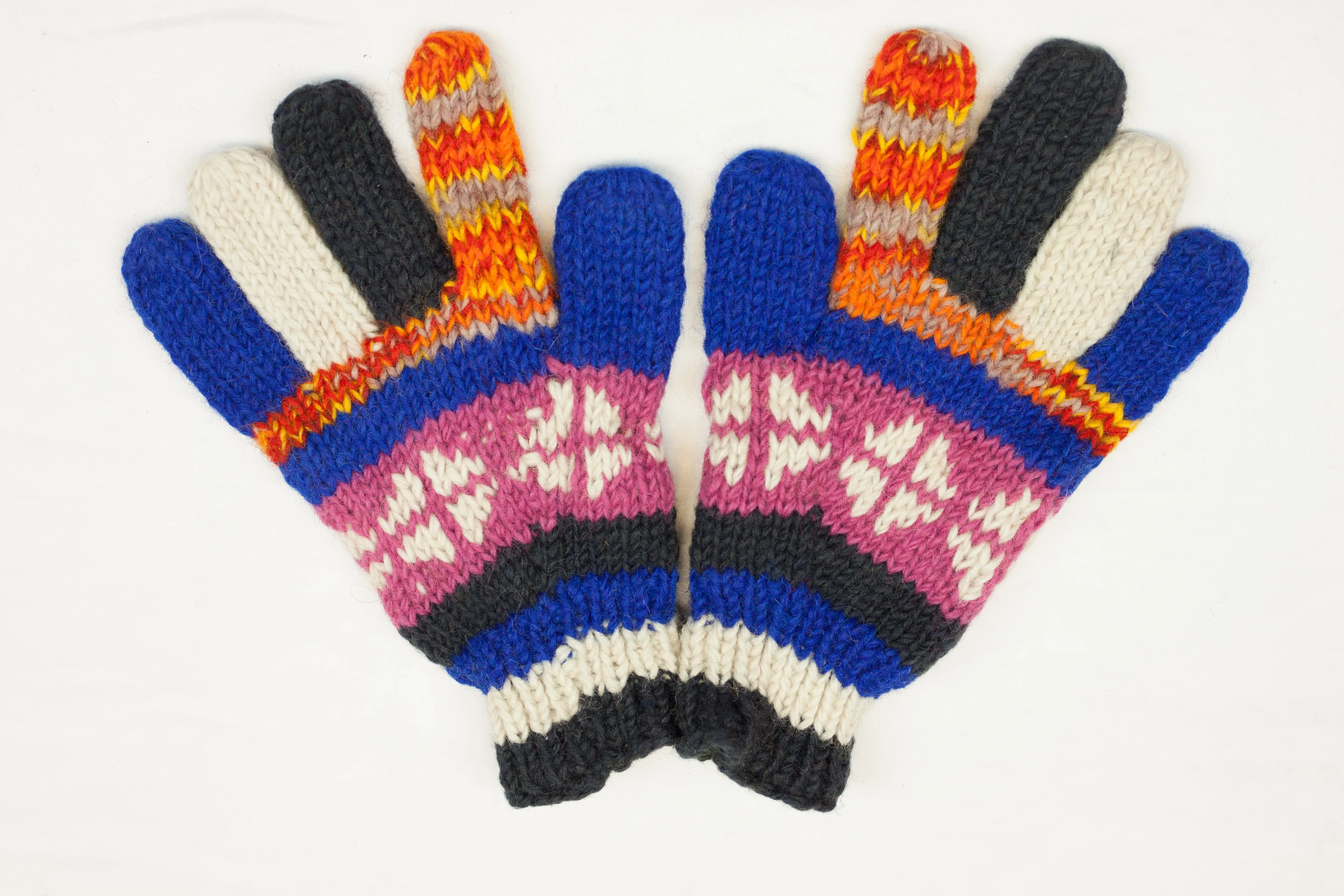 Hand knitted woolen gloves with soft inner fleece liner - unisex