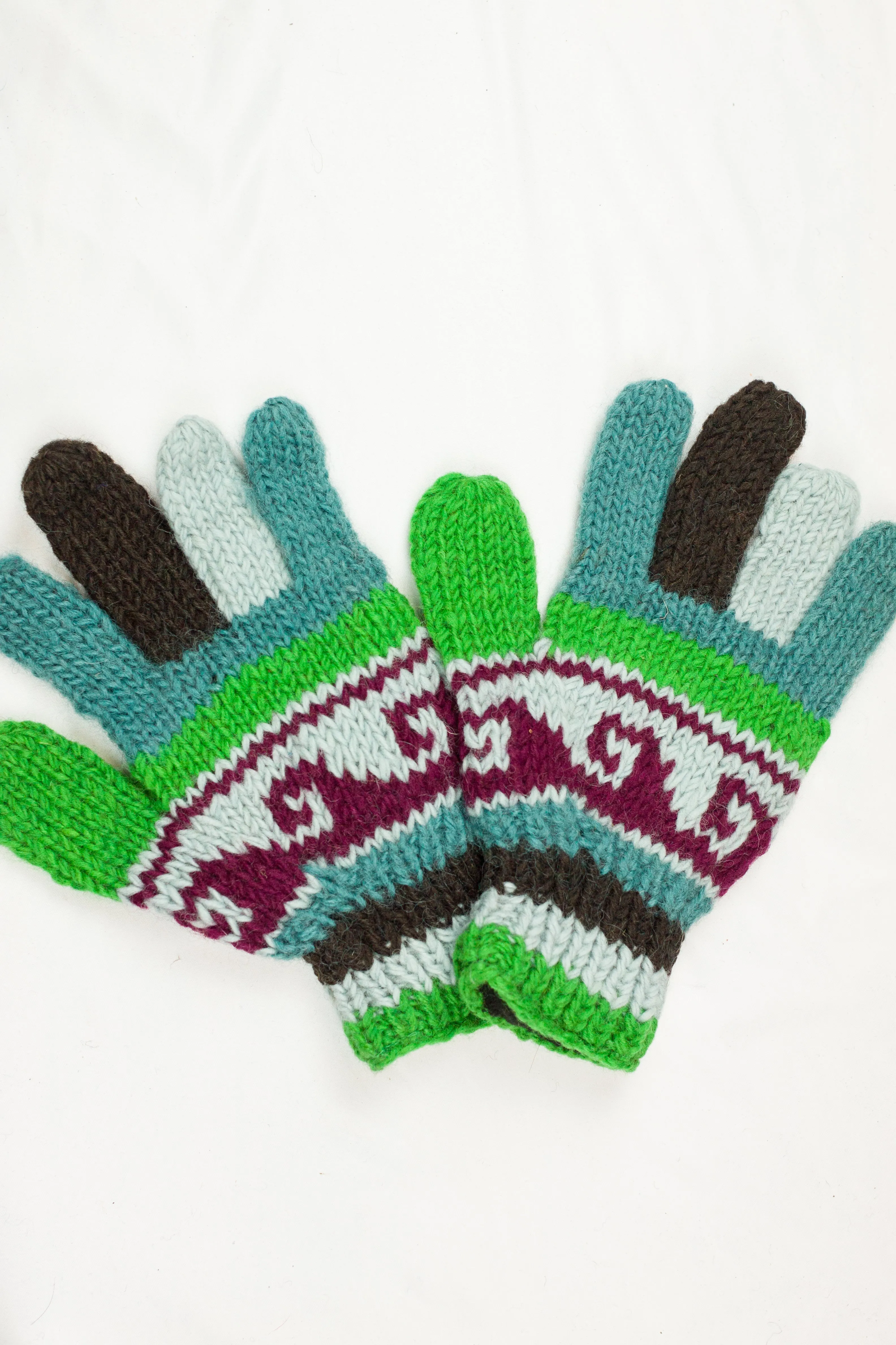 Hand knitted woolen gloves with soft inner fleece liner - unisex