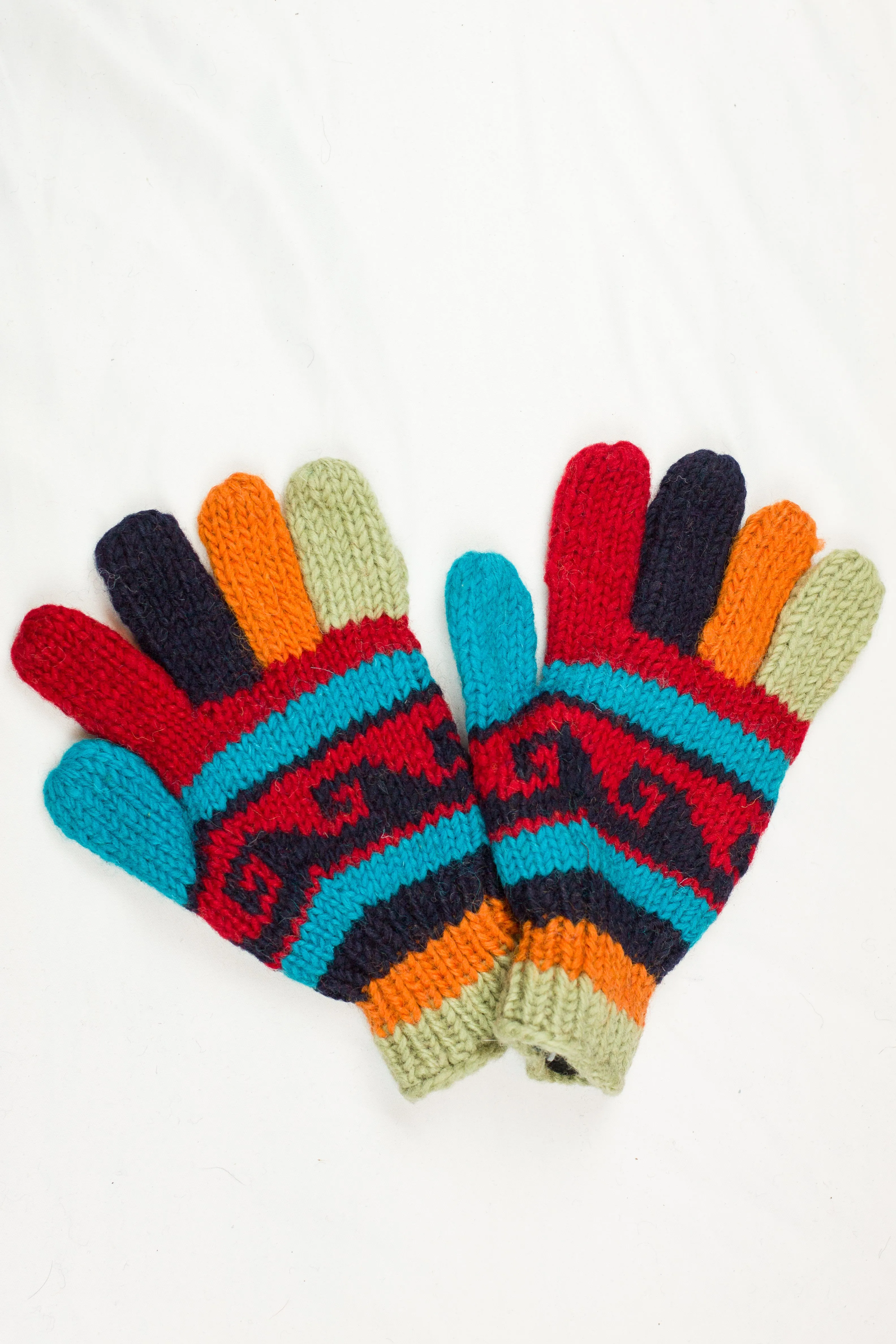 Hand knitted woolen gloves with soft inner fleece liner - unisex