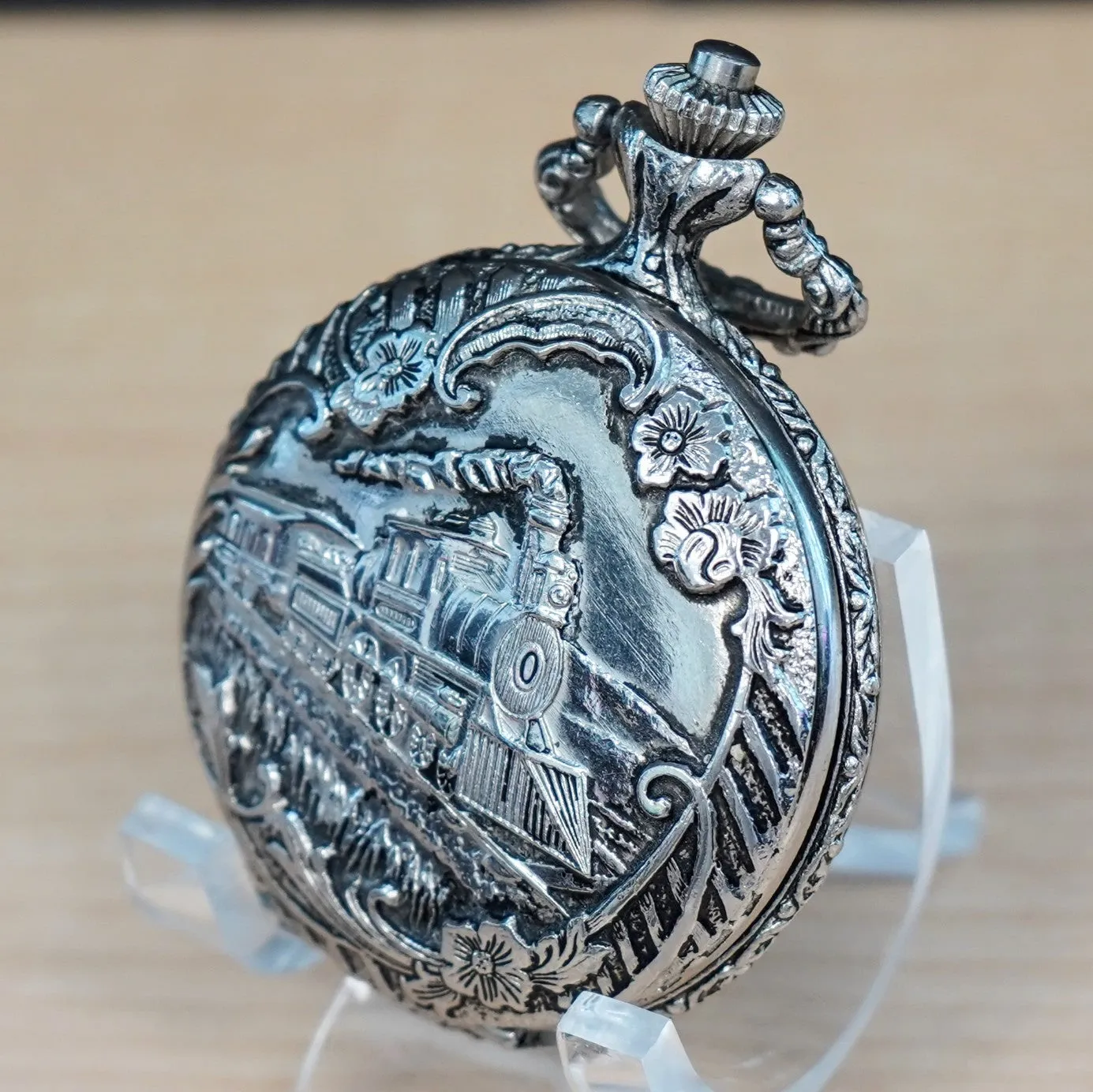 HENRY V Manual Pocket Watch Antimagnetic Railroad Engraved Decorated Hunter Case