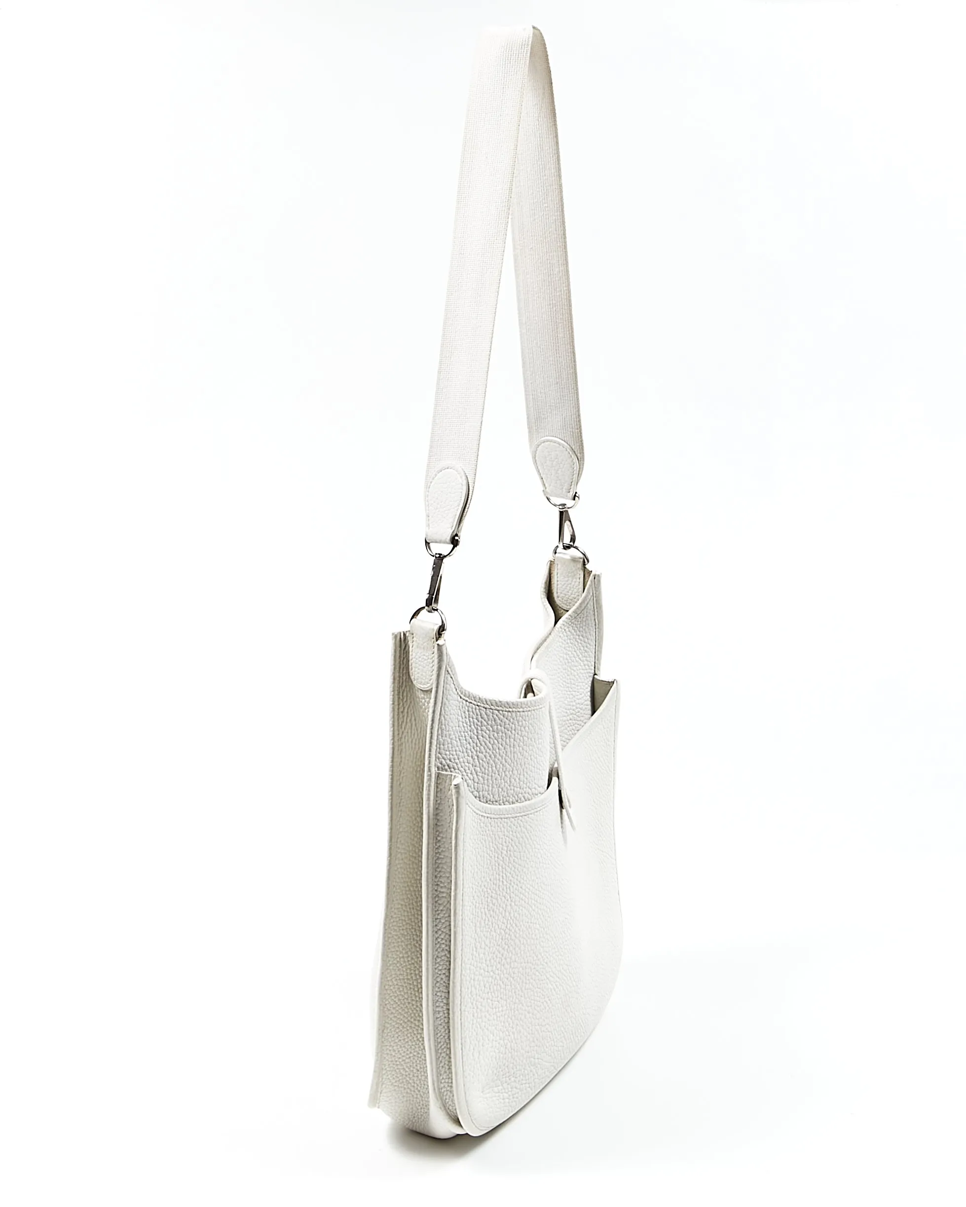 Hermes White Clemence Leather Evelyne I GM 33 Bag