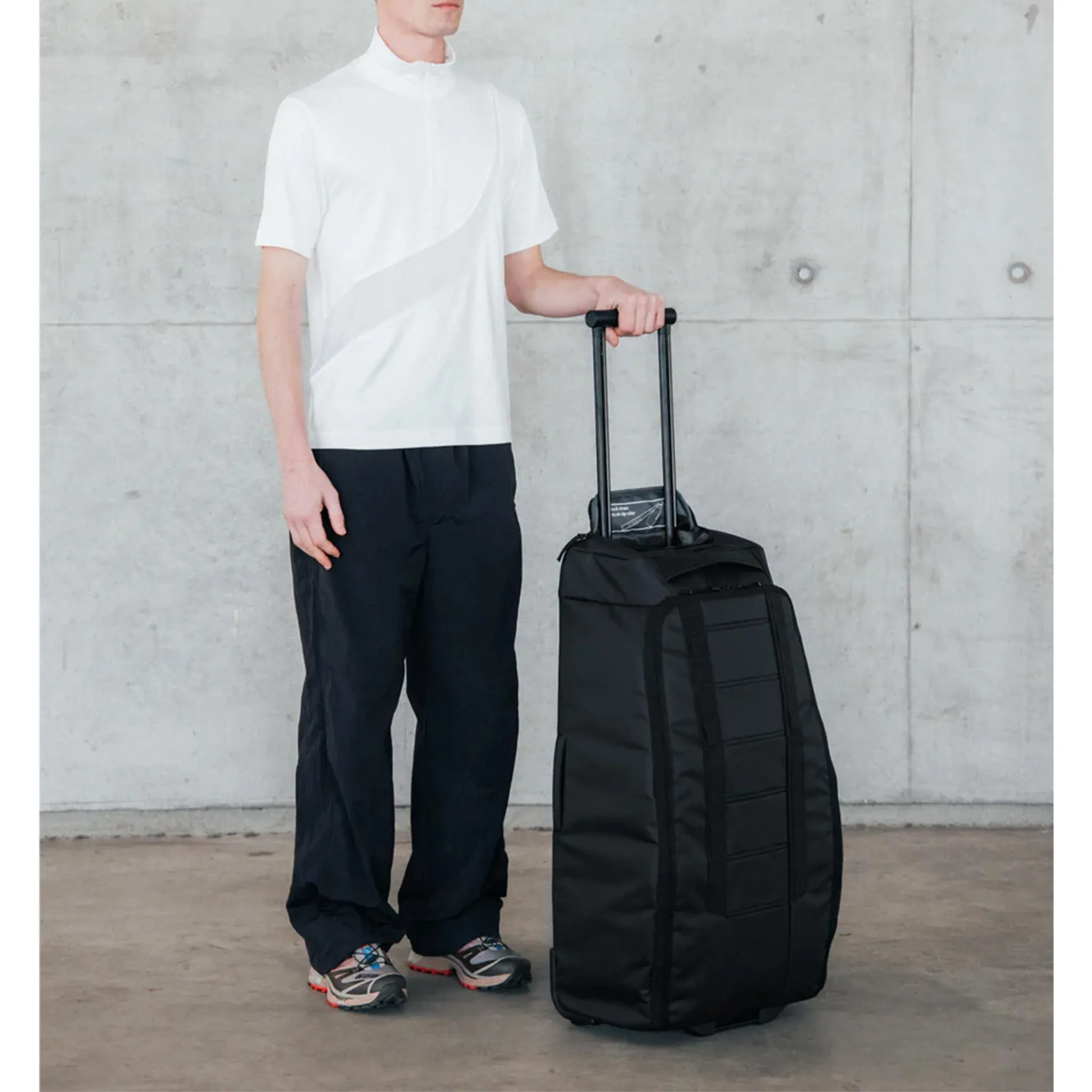 Hugger 60L Roller Bag