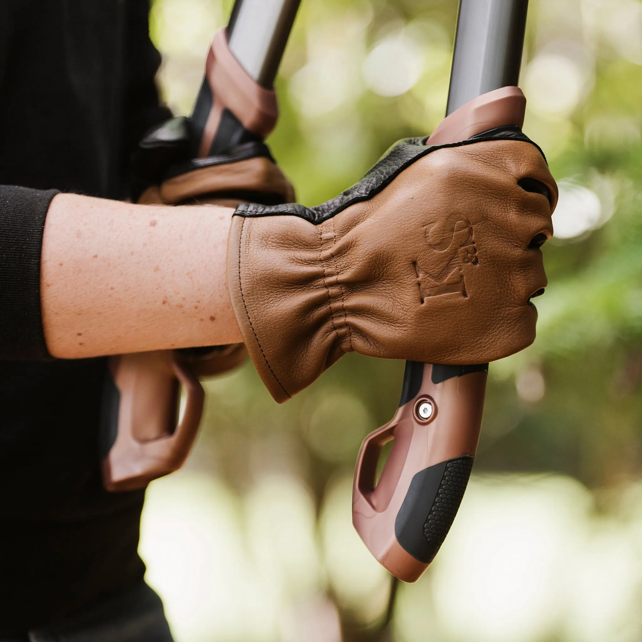 Kent & Stowe Sure & Soft Leather Gloves - Medium