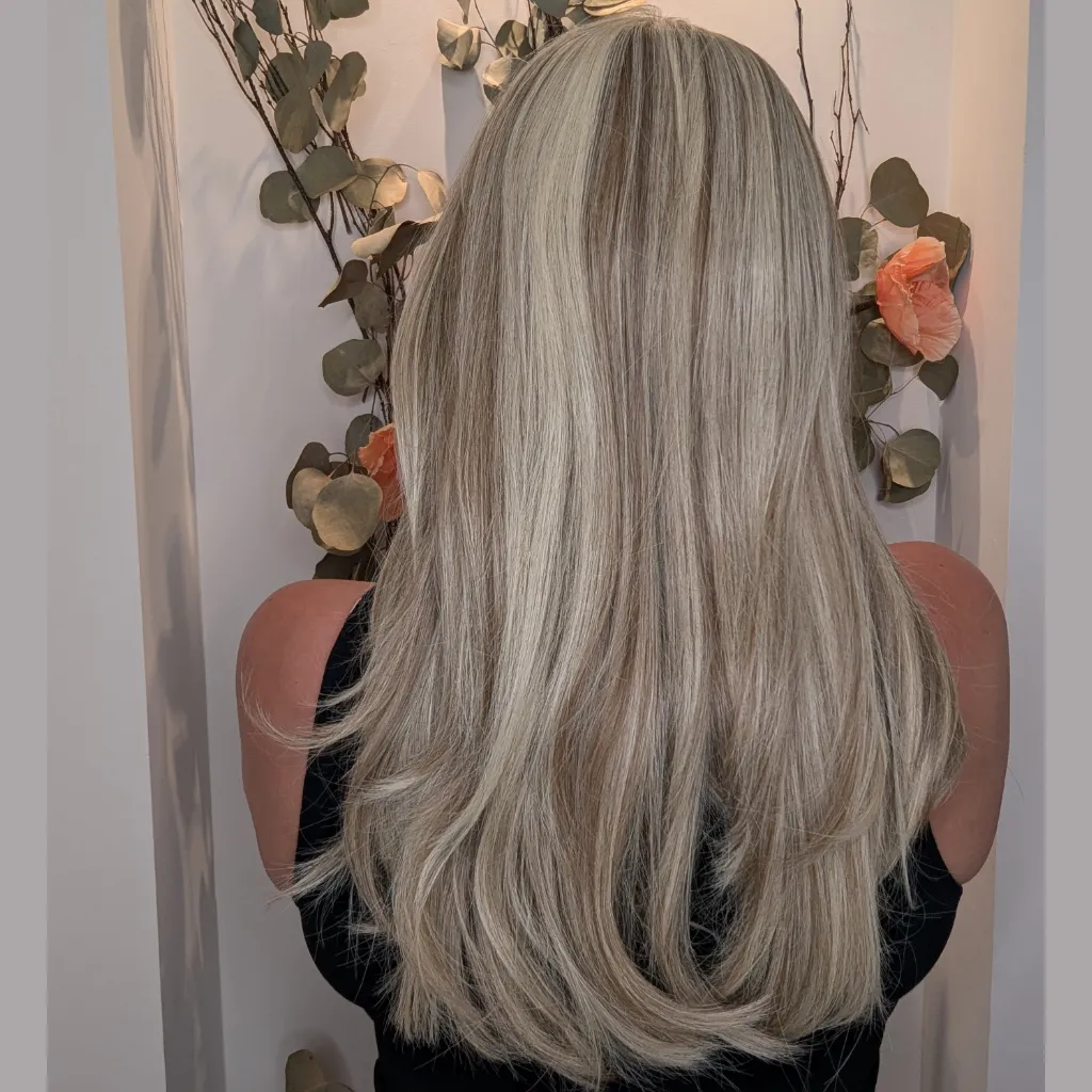 Lace Front Luxury Synthetic Wig | 14"/20" Inch Beige Blonde