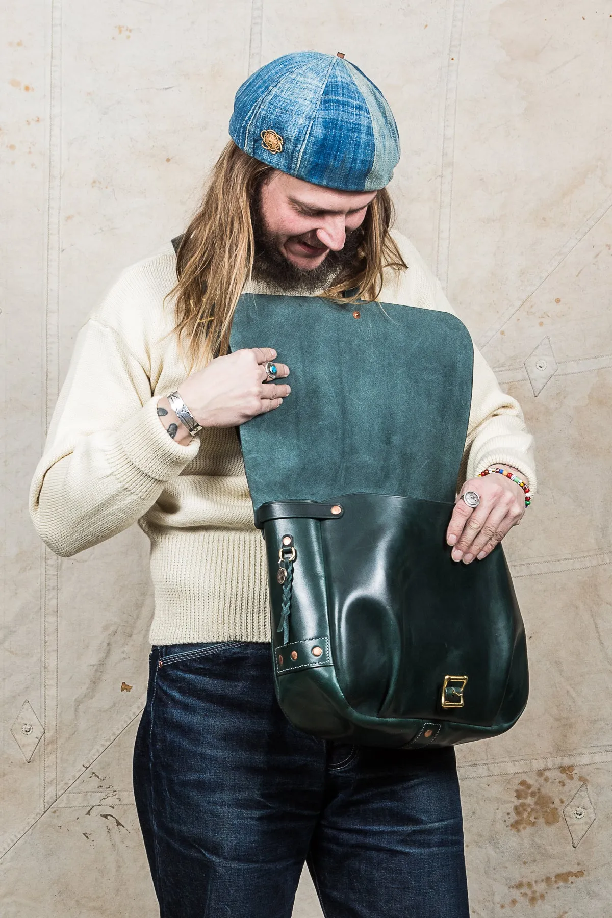 Lone Wolf Leather Messenger Bag Tärnsjö Veg Tanned Green Leather