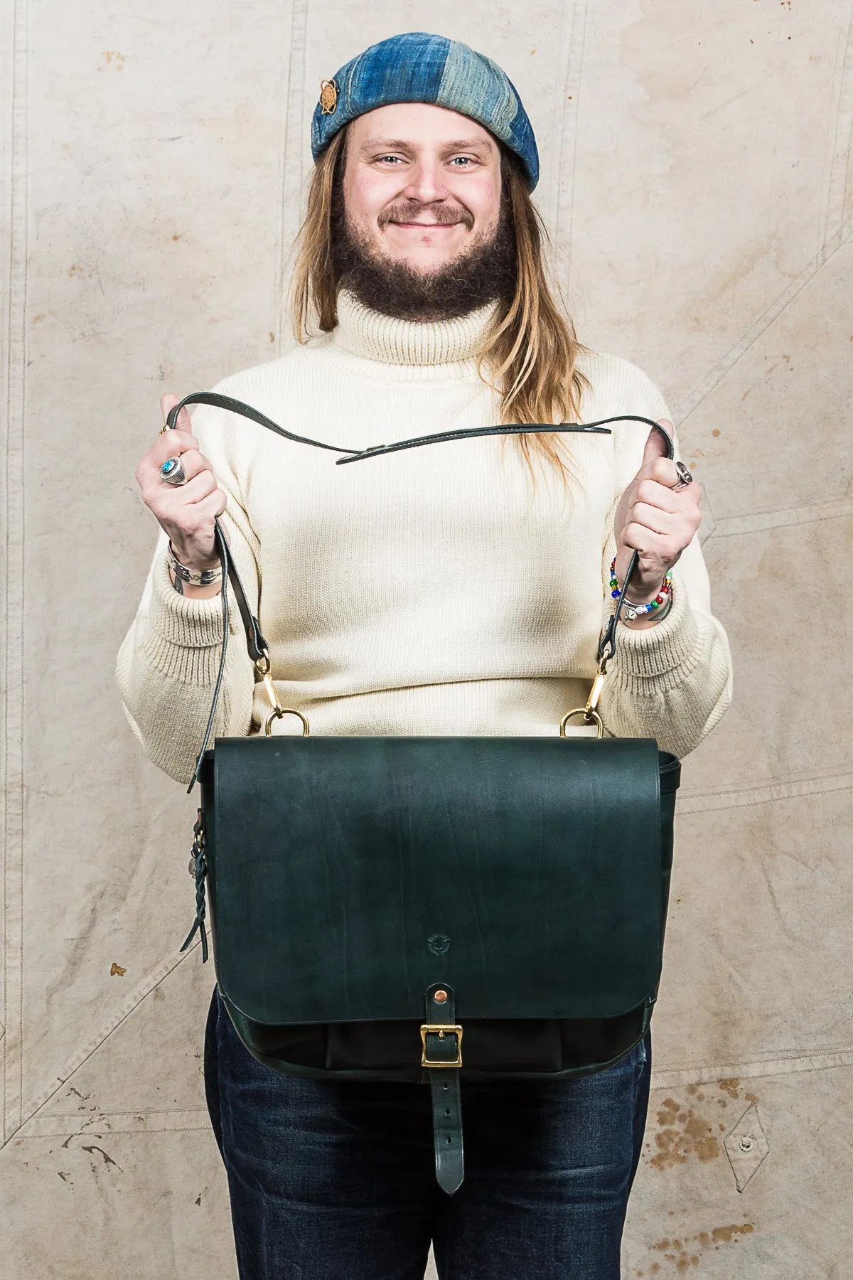 Lone Wolf Leather Messenger Bag Tärnsjö Veg Tanned Green Leather