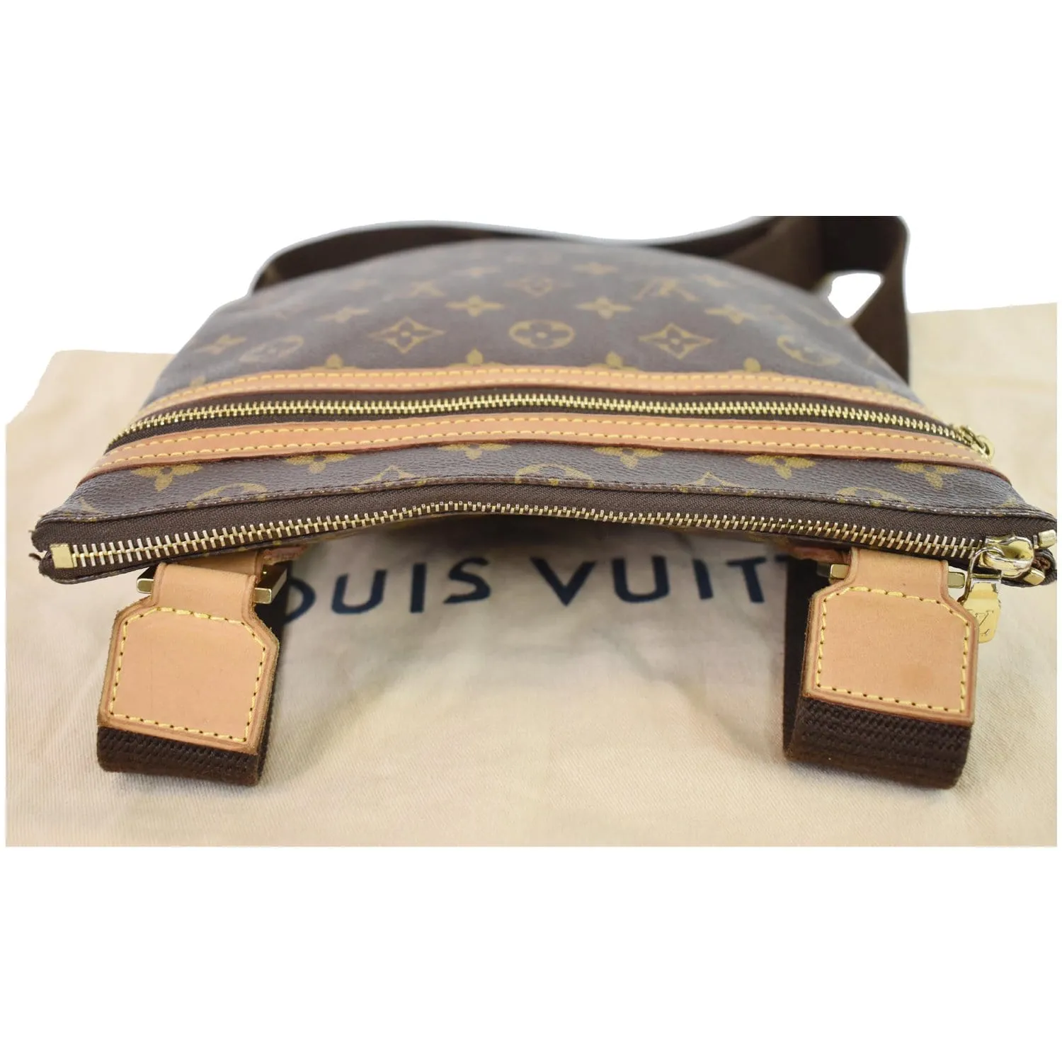 LOUIS VUITTON Bosphore Pochette Monogram Canvas Shoulder Bag Brown