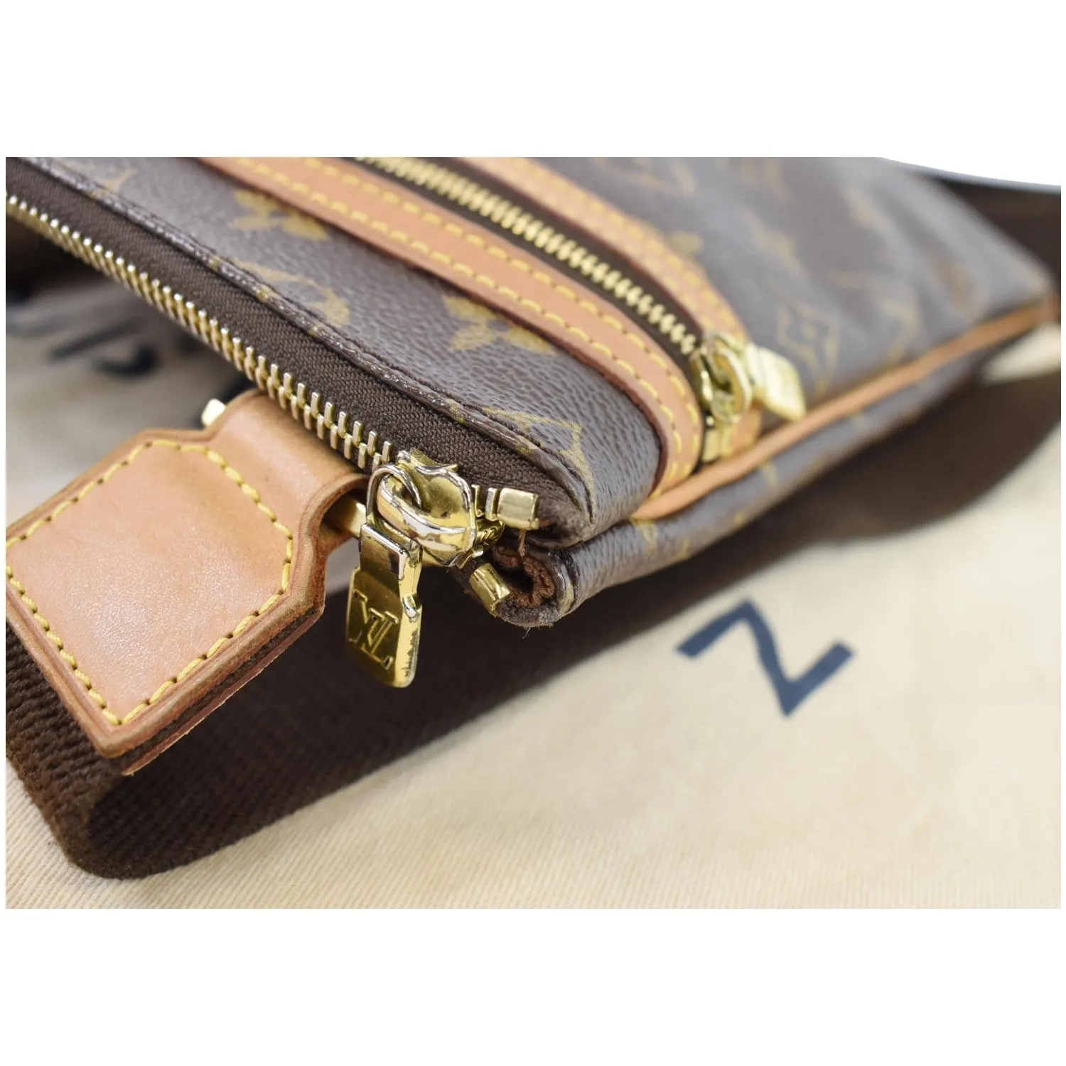 LOUIS VUITTON Bosphore Pochette Monogram Canvas Shoulder Bag Brown