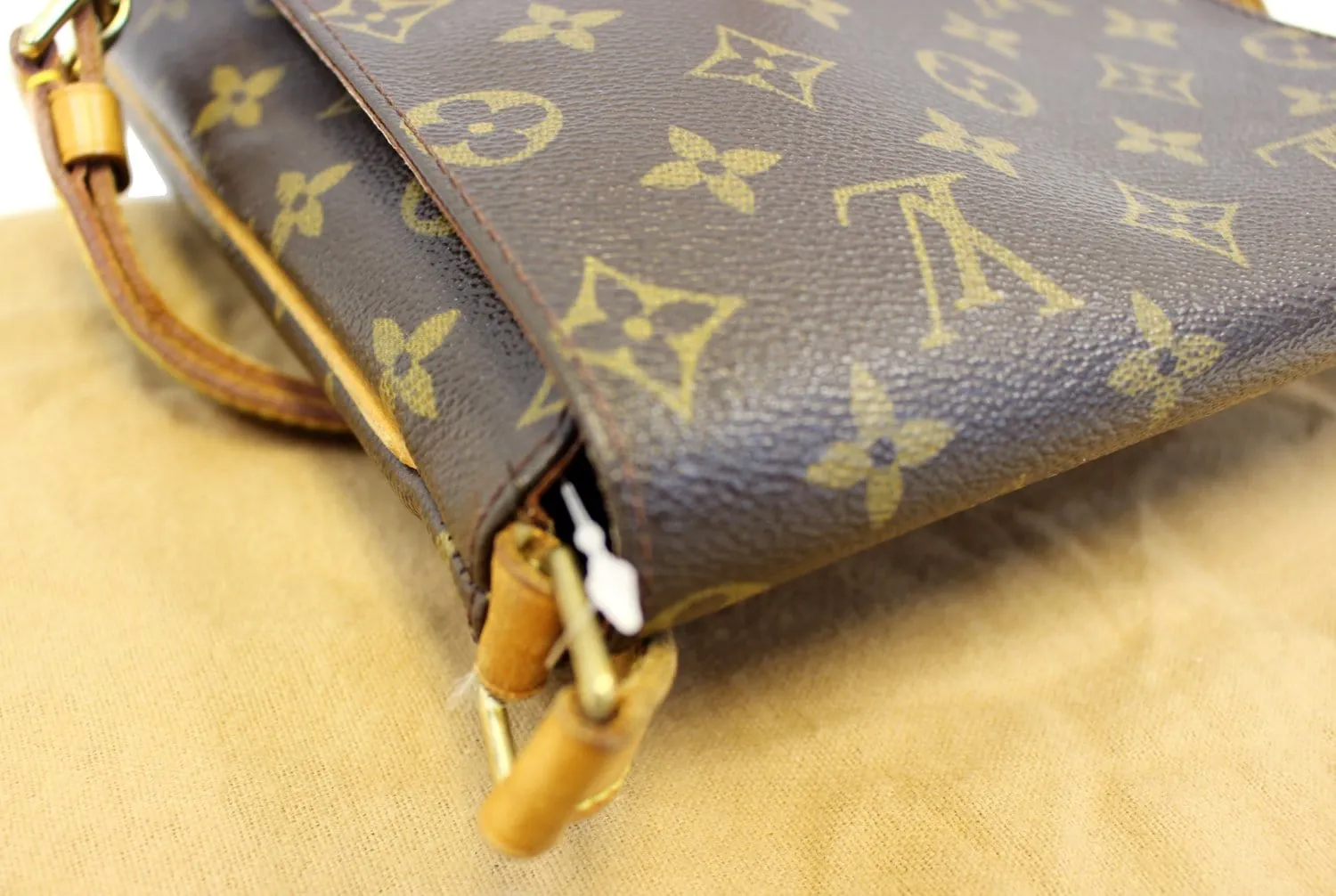 LOUIS VUITTON Musette Salsa Monogram Canvas  Shoulder Crossbody Bag