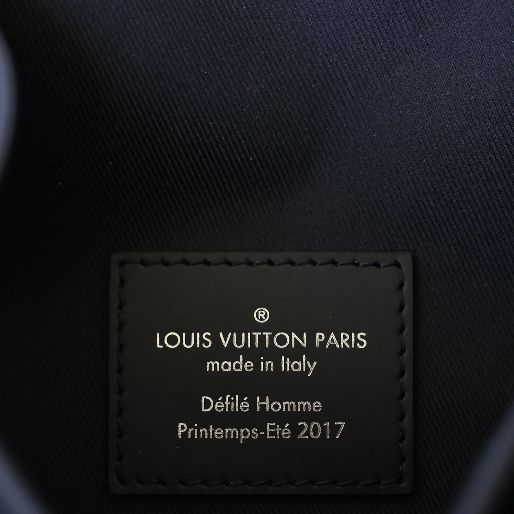 Louis Vuitton | Savane Monogram Chapman Messenger | BB
